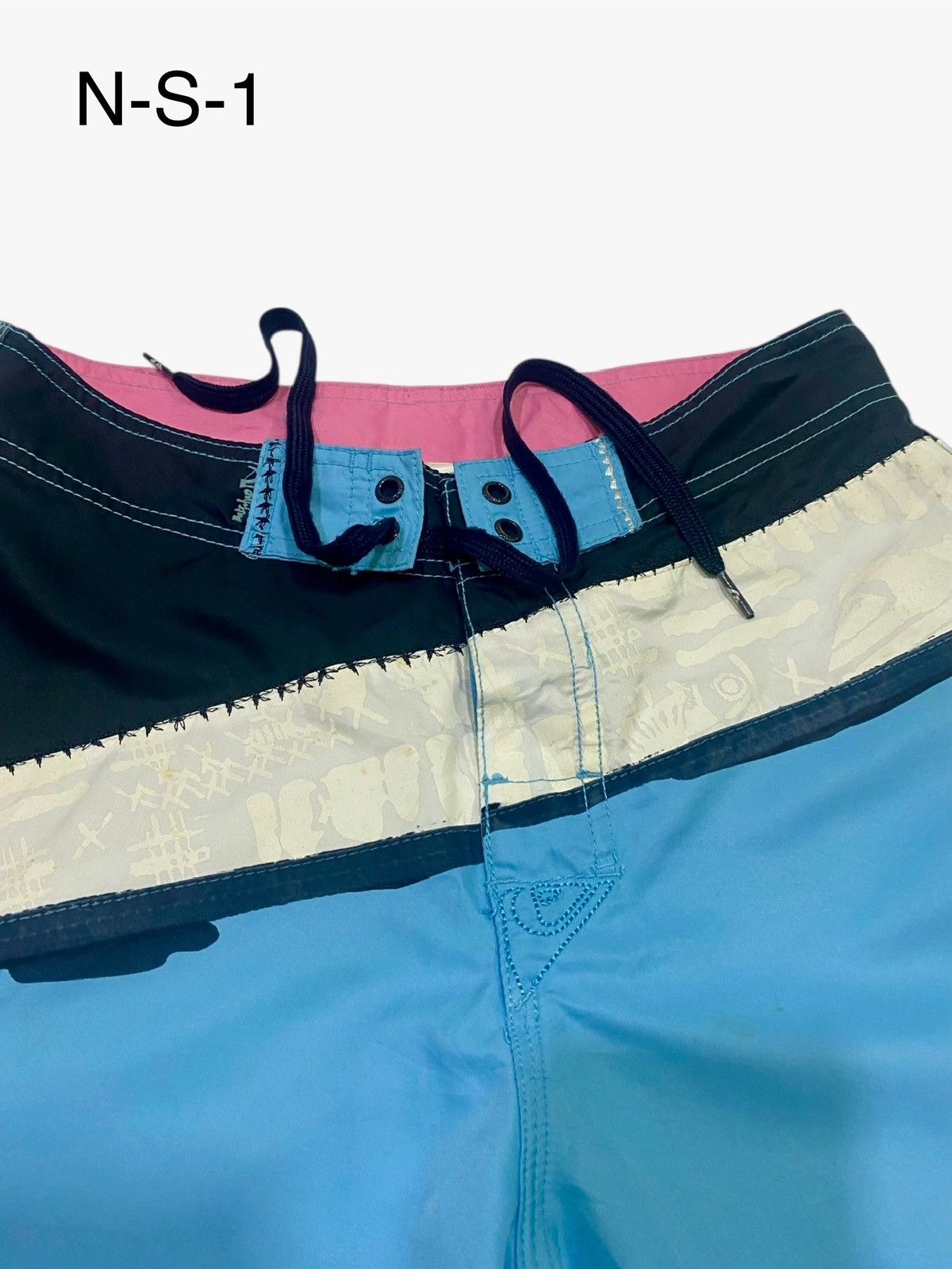 Quiksilver Y2k Quiksilver short pants Size US 30 / EU 46 - 22 Thumbnail