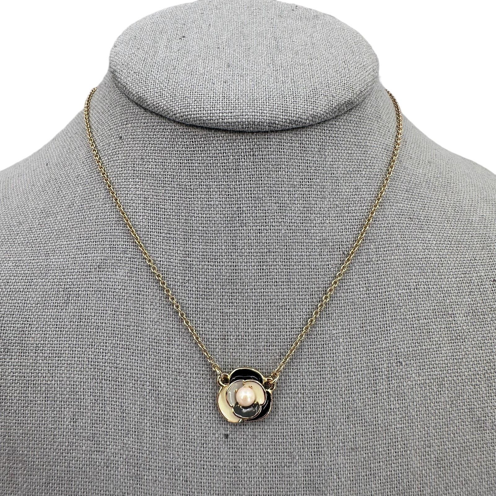 Kate Spade Kate Spade Deco Blossom Pendant Necklace 12k Gold Plated Size ONE SIZE - 2 Thumbnail