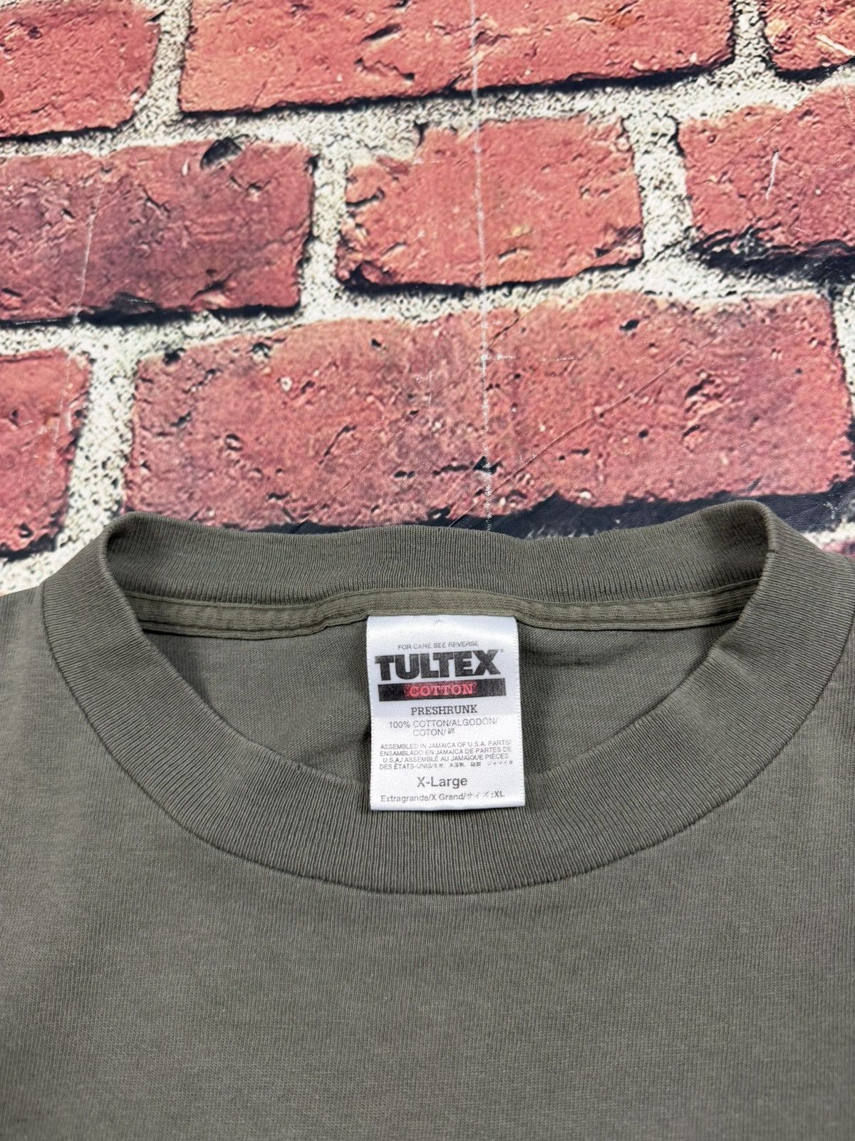 Tultex Vintage Bryan Adams 2000 Live World Tour Shirt Band T Shirt Size US XL / EU 56 / 4 - 6 Thumbnail