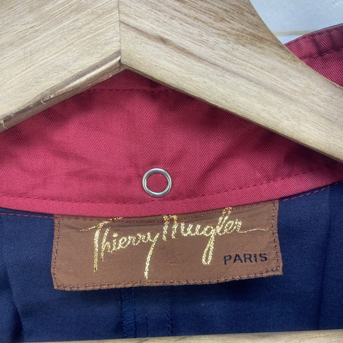 Thierry Mugler Vintage Thierry Mugler Paris Ponchos Size US M / EU 48-50 / 2 - 16 Thumbnail