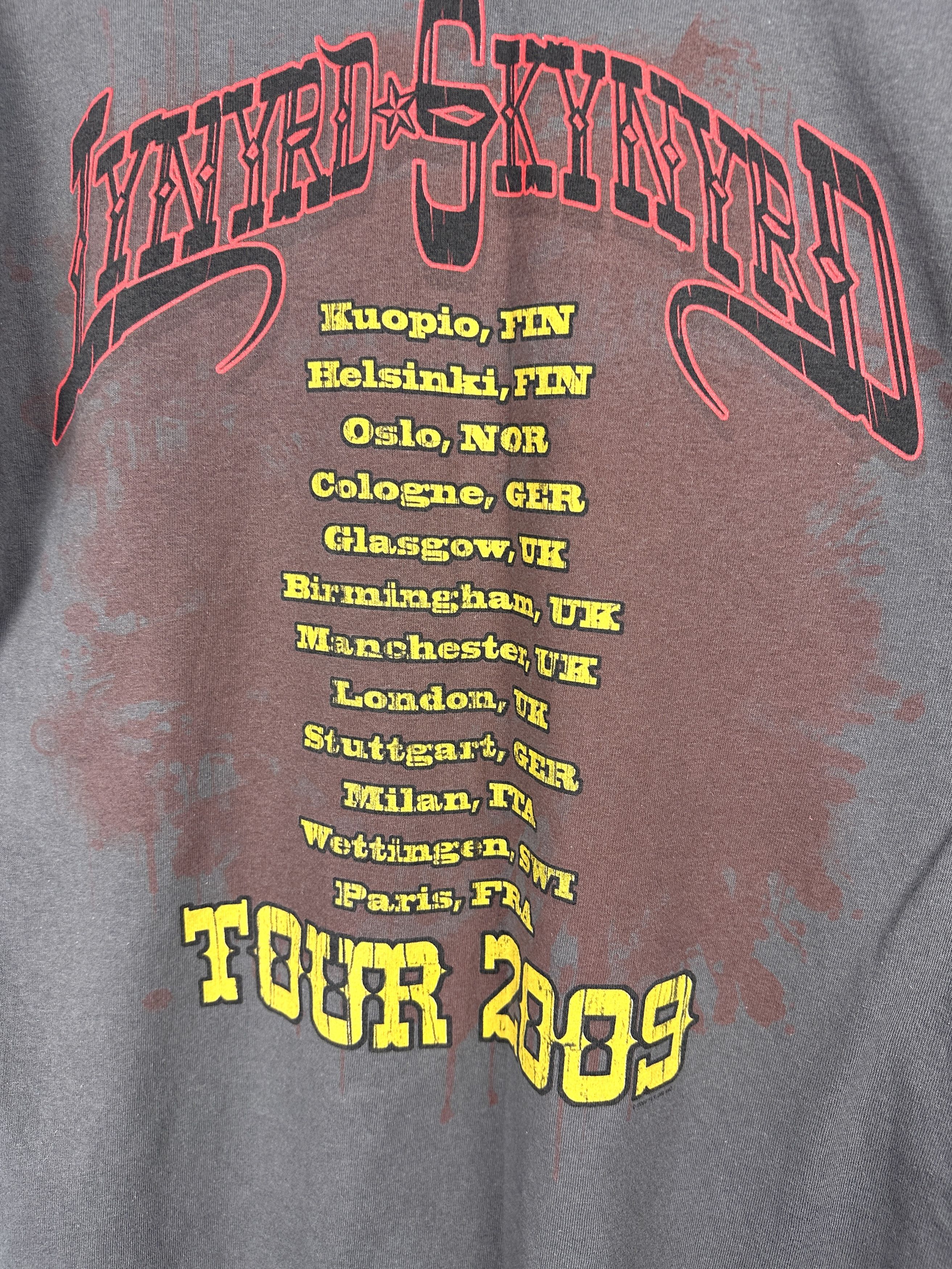 Vintage Vintage Lynyrd Skynyrd 2009 tour t-shirt Size US L / EU 52-54 / 3 - 6 Thumbnail