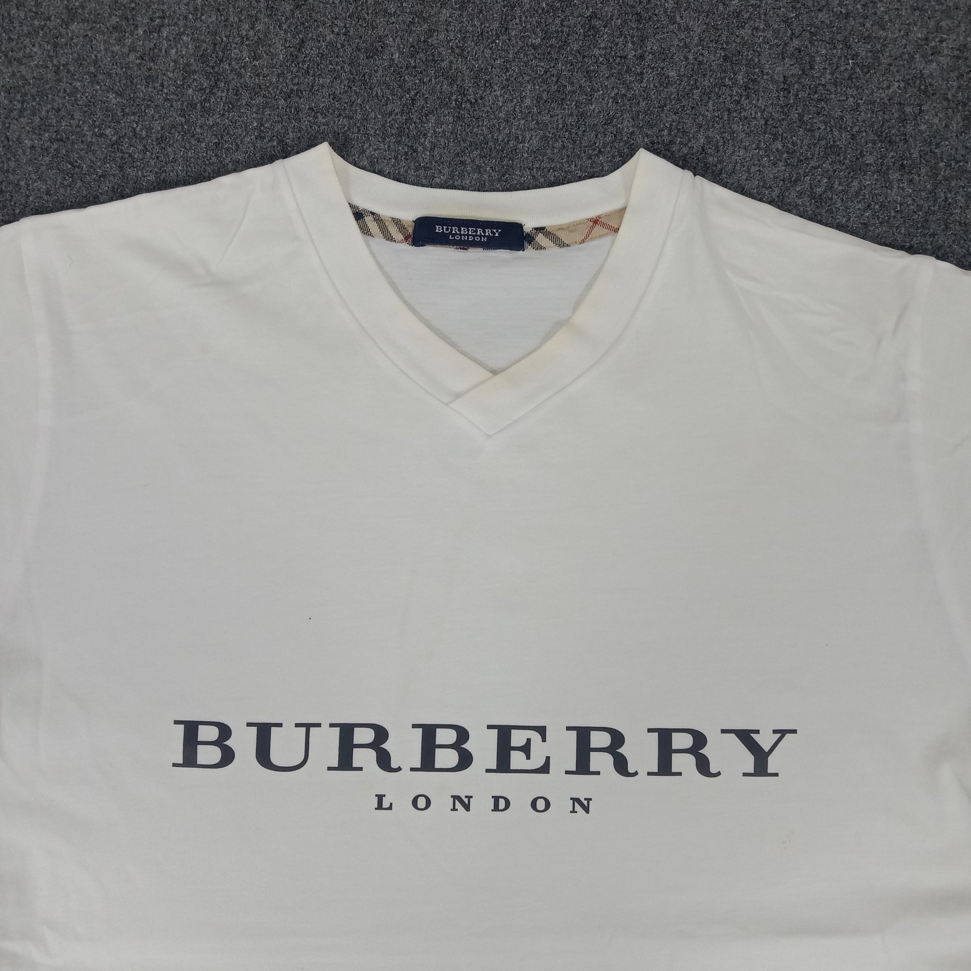 Burberry × Vintage Vintage Burberry London Luxury Brand Custom Spellout Tshirt Size M / US 6-8 / IT 42-44 - 2 Thumbnail