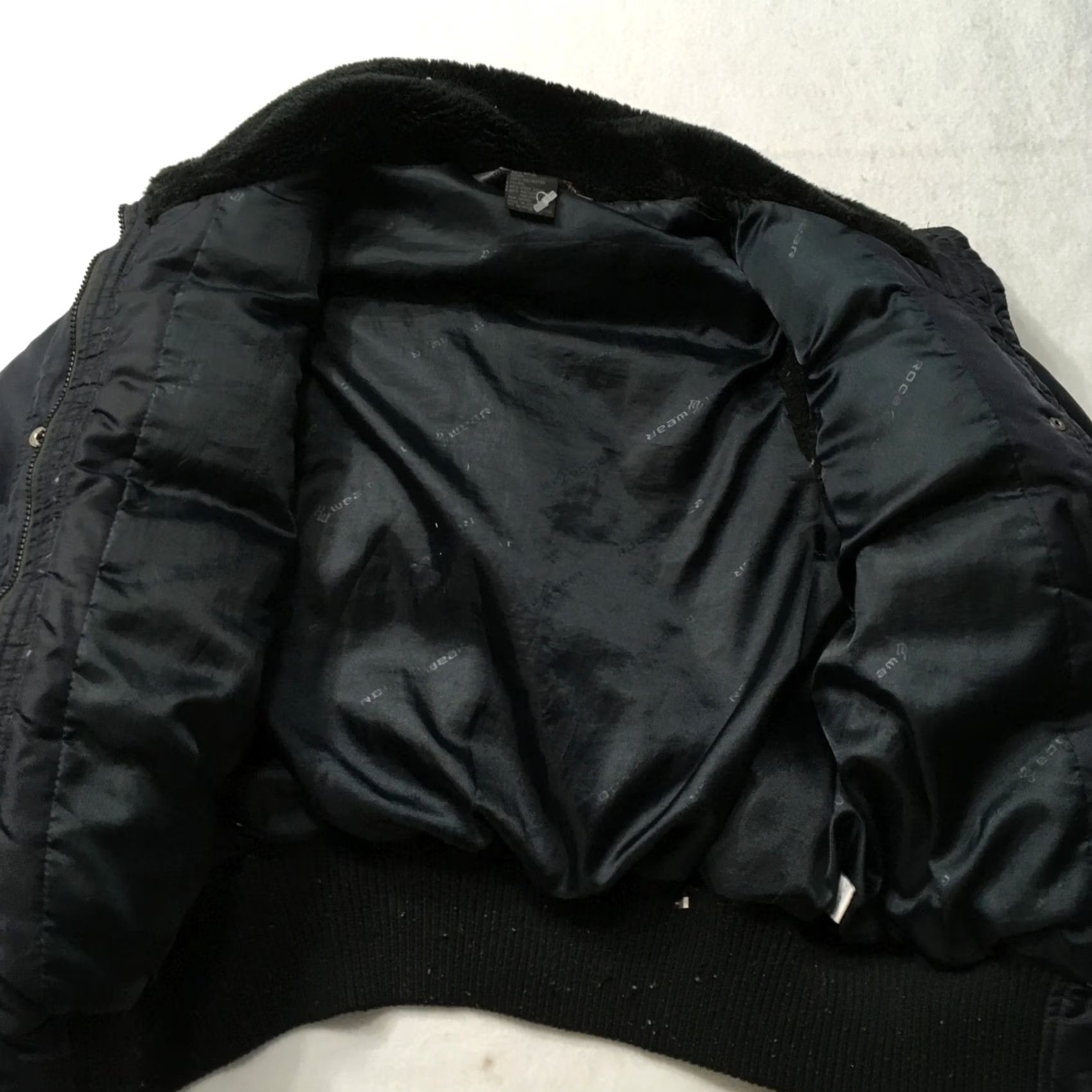 Rocawear Rocawear DARK NAVY Convertible Quilted Puffer Jacket Y2K Women's DUCK DOWN Jacket Quilted Puffer Size L / US 10 / IT 46 - 2 Thumbnail