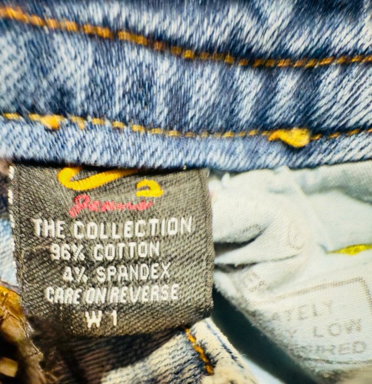 Other V2 Jeans “The Collection” Low-Rise Flare Blue Denim Jeans W1 Size 26" / US 2 / IT 38 - 8 Thumbnail