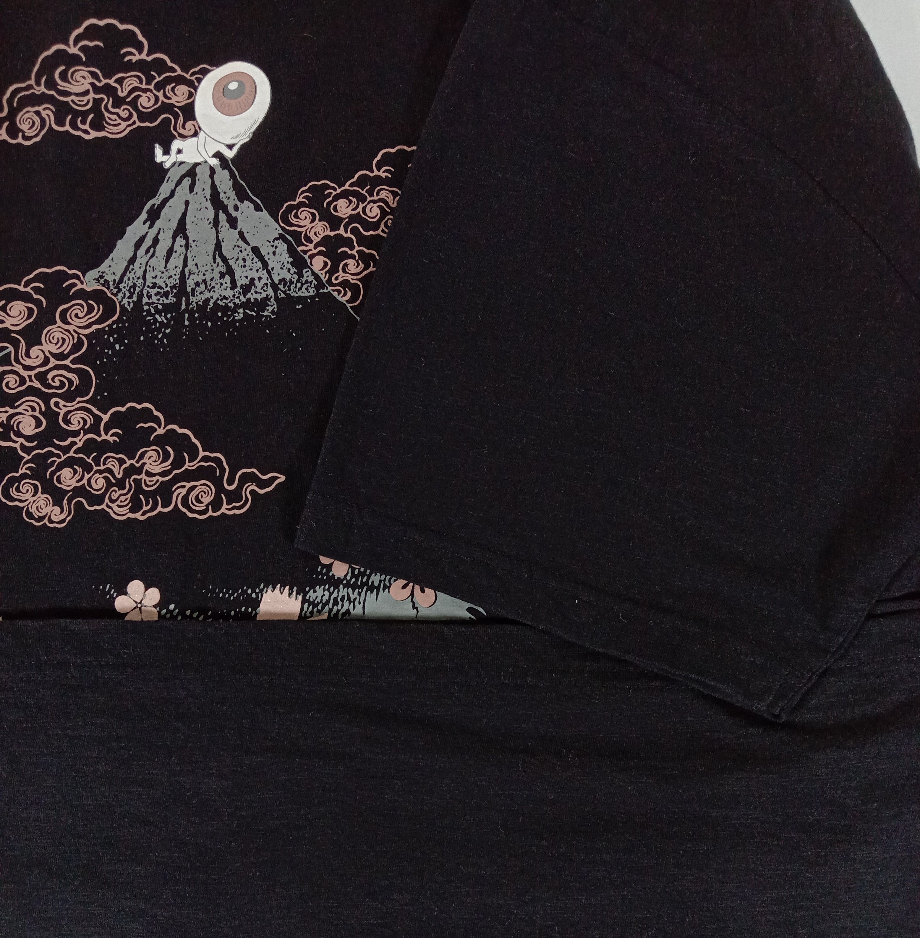 Japanese Brand Vintage Medama Oyaji Ge Ge Ge No Kitaro T Shirt Size US XL / EU 56 / 4 - 5 Thumbnail