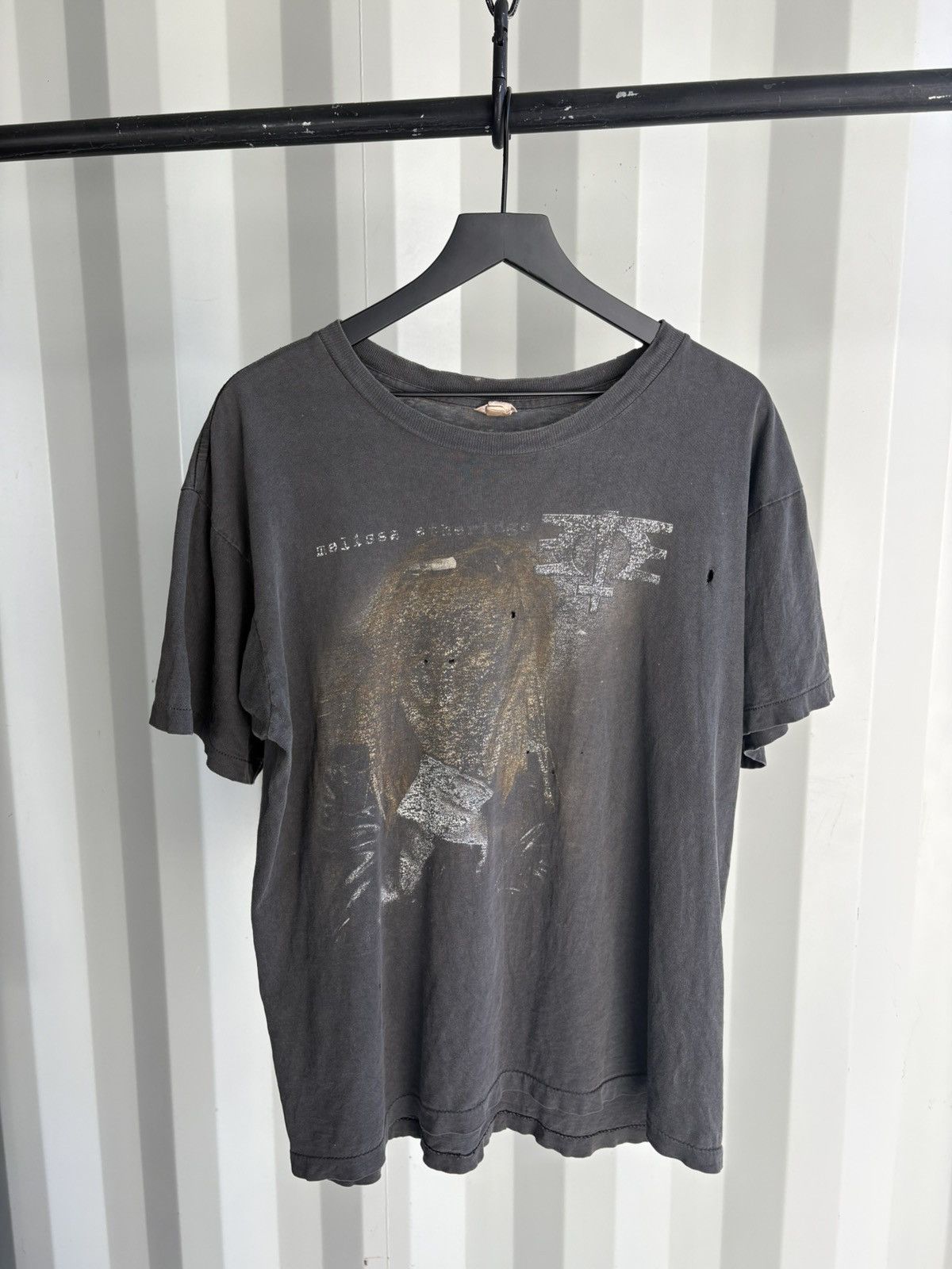Band Tees Vintage Mellissa Etheridge Shirt Faded Distressed GRUNGE Size US XL / EU 56 / 4 - 1 Thumbnail