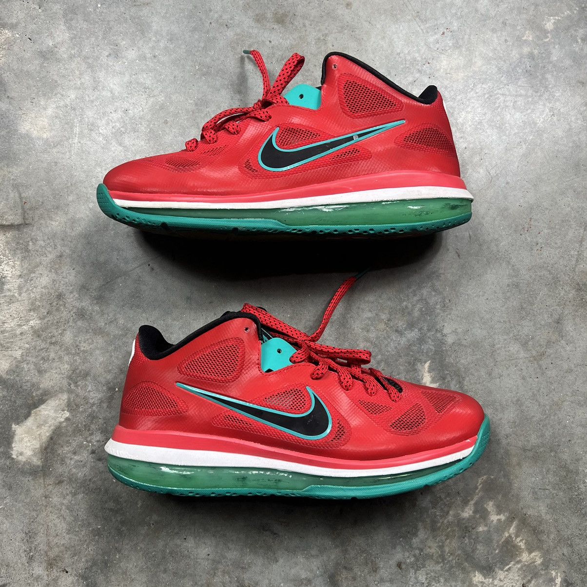 Nike Nike LeBron 9 Low 'Liverpool' (2012) Size US 9 / EU 42 - 3 Thumbnail