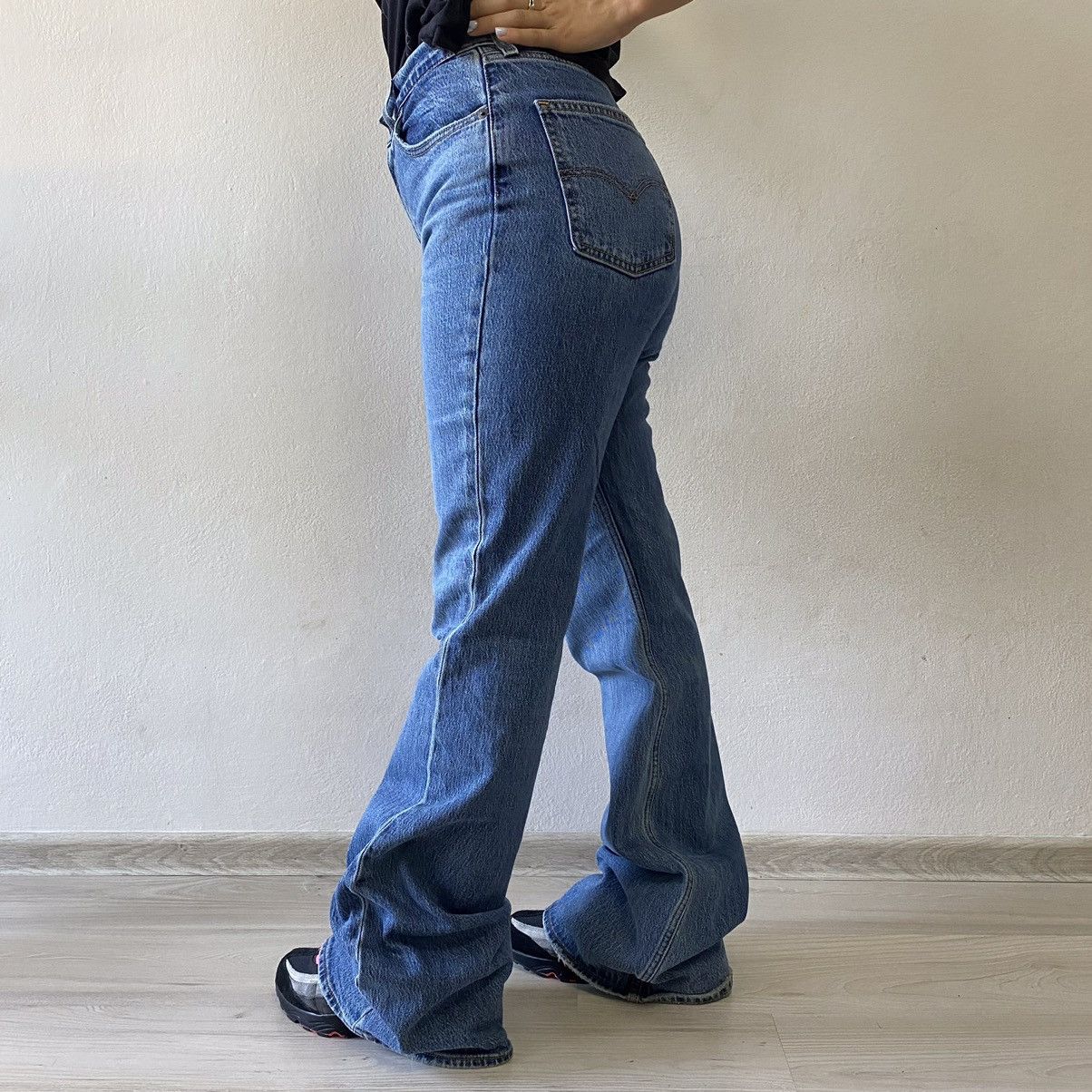 Jean × Vintage Heavy Washed Faded Navy Ripped Baggy Levis Jeans Size 28" / US 6 / IT 42 - 4 Thumbnail