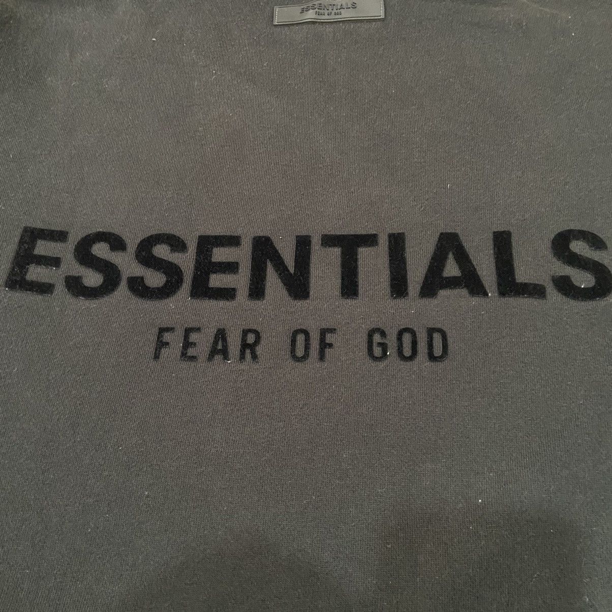 Fear of God Fear of God Essentials Crewneck Sweatshirt Size US S / EU 44-46 / 1 - 12 Thumbnail