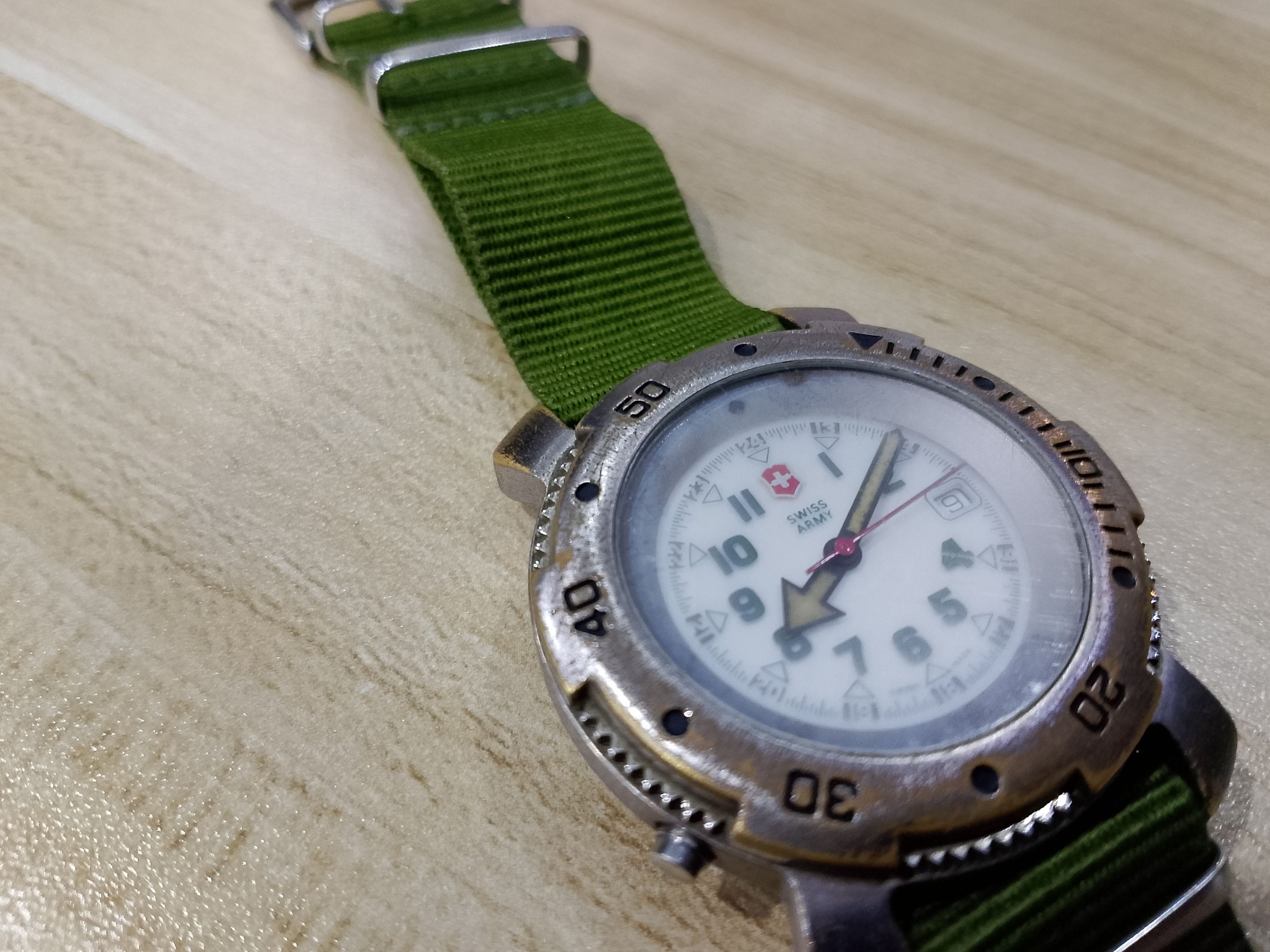 Swissgear × Victorinox Vintage swiss army military watch Size ONE SIZE - 1 Thumbnail