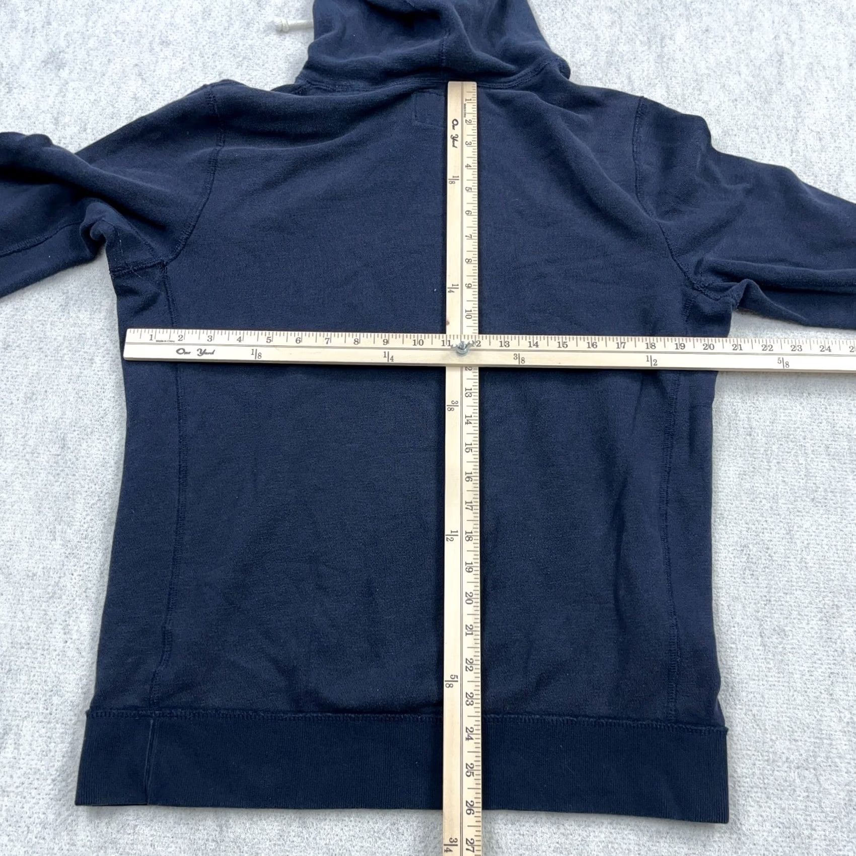 Abercrombie & Fitch VINTAGE Abercrombie & Fitch Hoodie Men M Blue Sweatshirt Faded Crest Logo Embroidered Graphic Print All Seasons Hooded Rich Weight Size US M / EU 48-50 / 2 - 7 Thumbnail