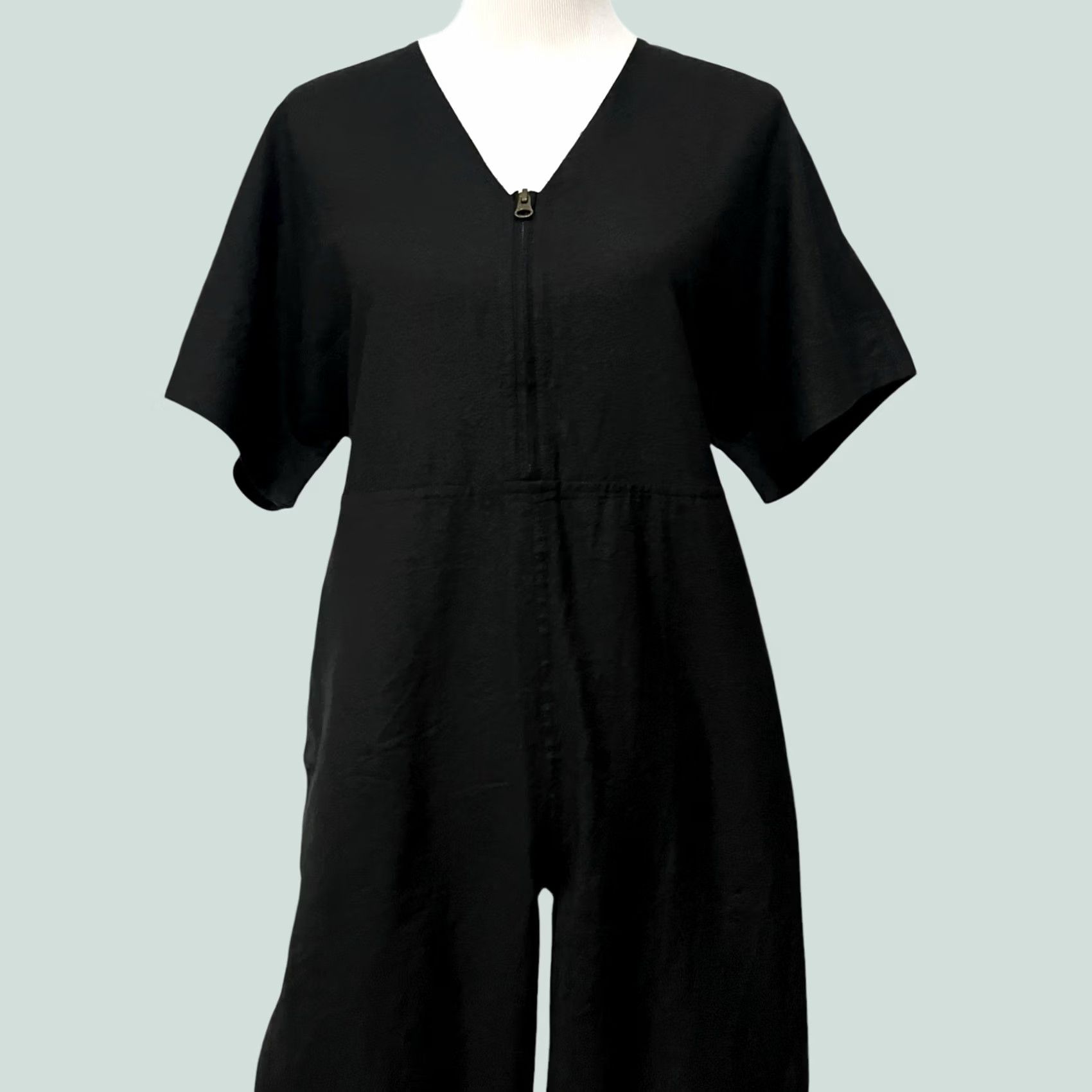 Billy Reid VINTAGE Billy Reid Women’s Jumpsuit Silk Black Short Sleeves Pockets Romper XS Size 26" / US 2 / IT 38 - 1 Thumbnail