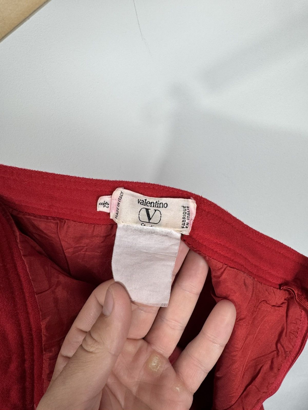Valentino Vintage Valentino Studio Red Wool Pencil Midi Skirt Size 26" / US 2 / IT 38 - 8 Thumbnail