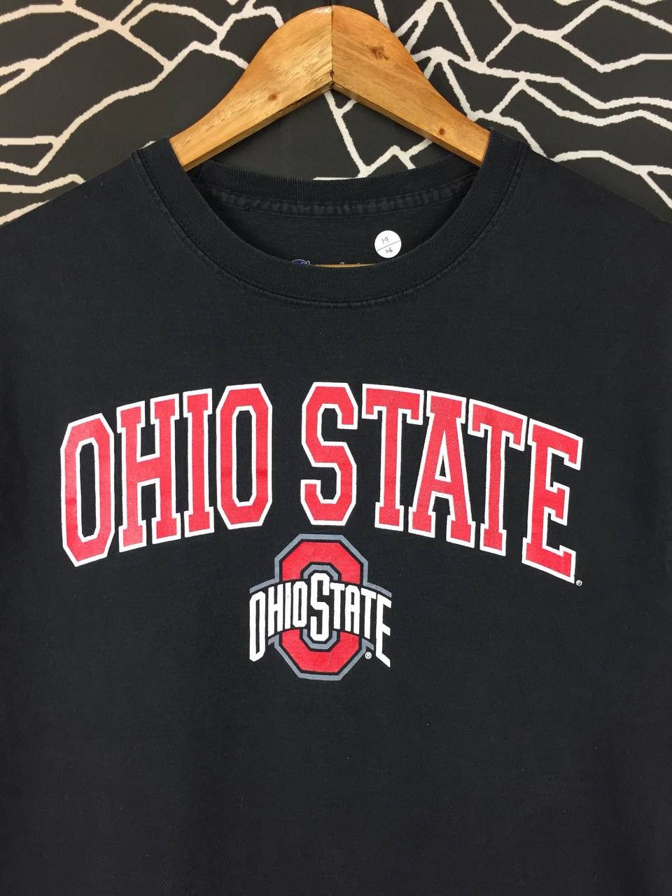 Champion Champion Ohio State University Buckeyes NCAA Collegiate Tee Size US M / EU 48-50 / 2 - 3 Thumbnail