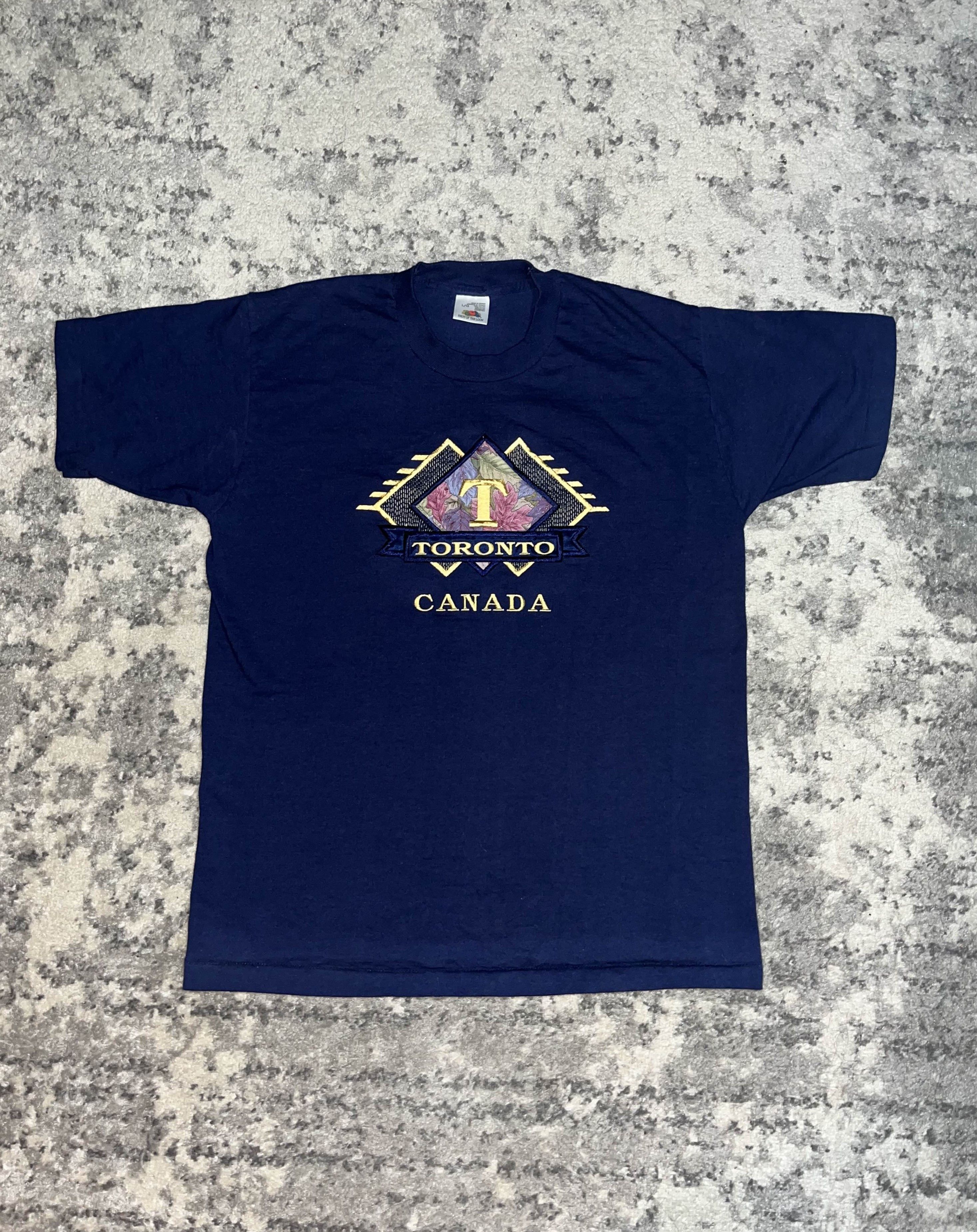 Vintage Vintage 90s Toronto Canada Embroidered Shirt Size US L / EU 52-54 / 3 - 2 Thumbnail