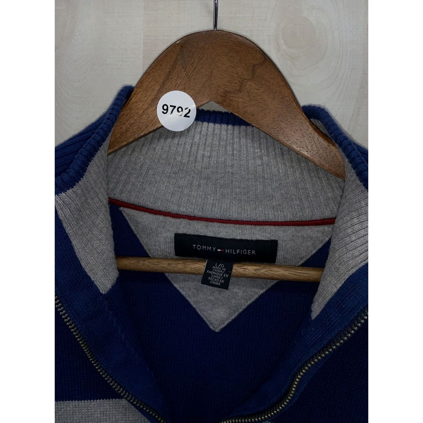 Tommy Hilfiger VINTAGE Tommy Hilfiger Shirt Mens? Size US L / EU 52-54 / 3 - 3 Thumbnail