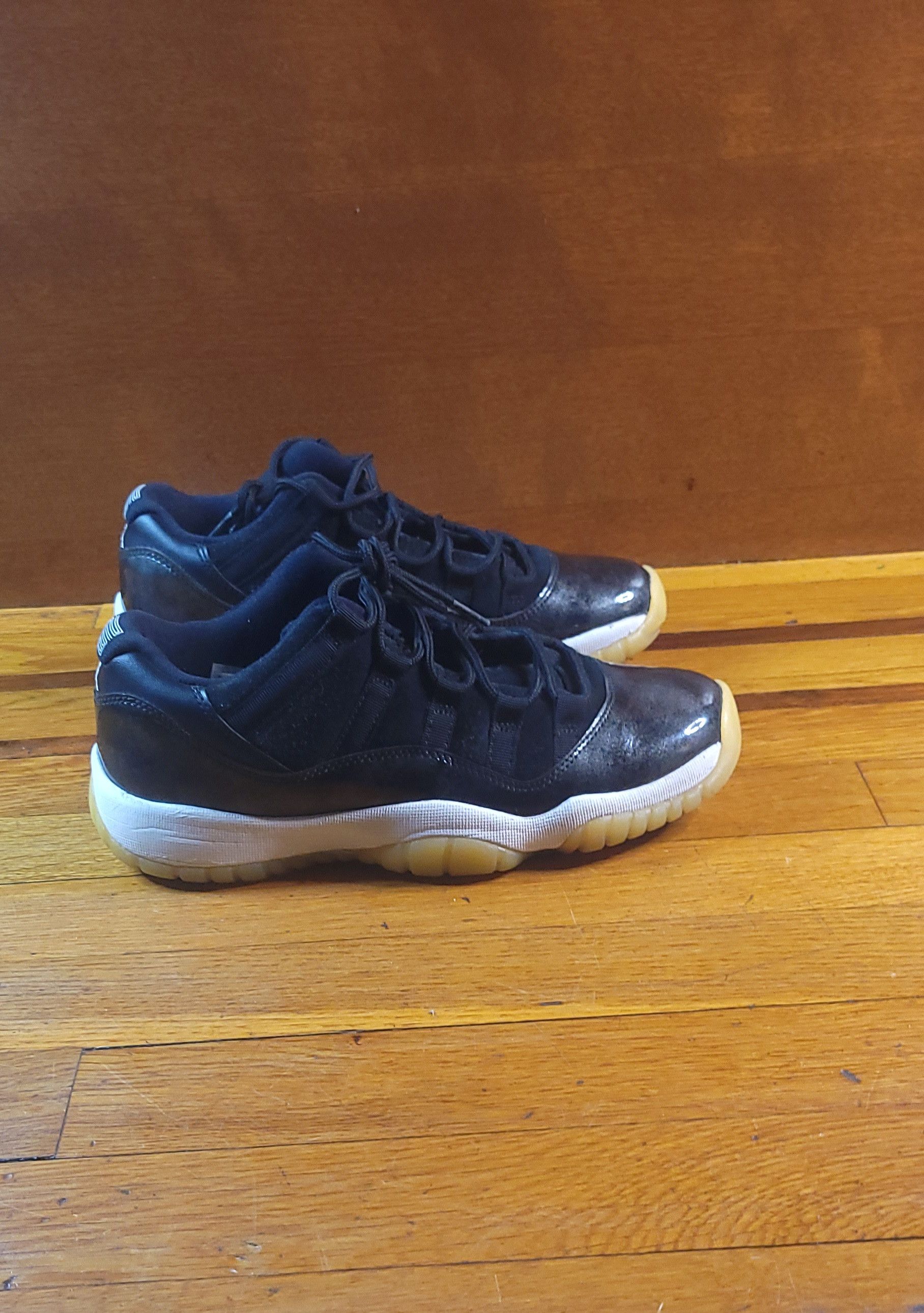 Jordan 11 'Barons'