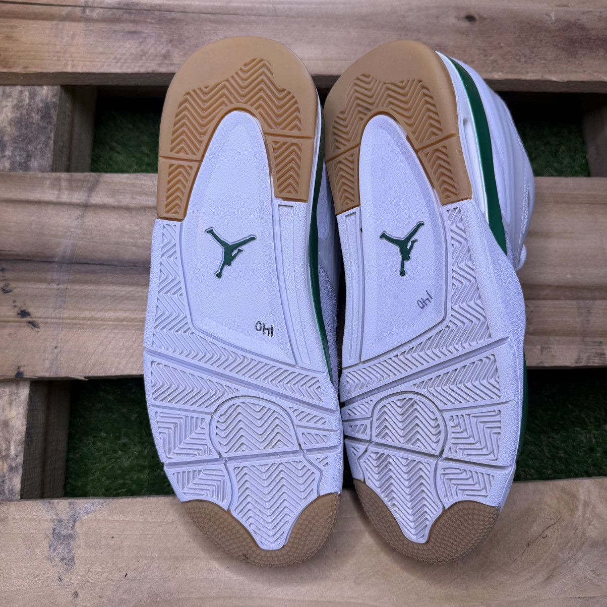 Jordan Brand Air Jordan 4 RM Pine Green Size US 10 / EU 43 - 5 Thumbnail