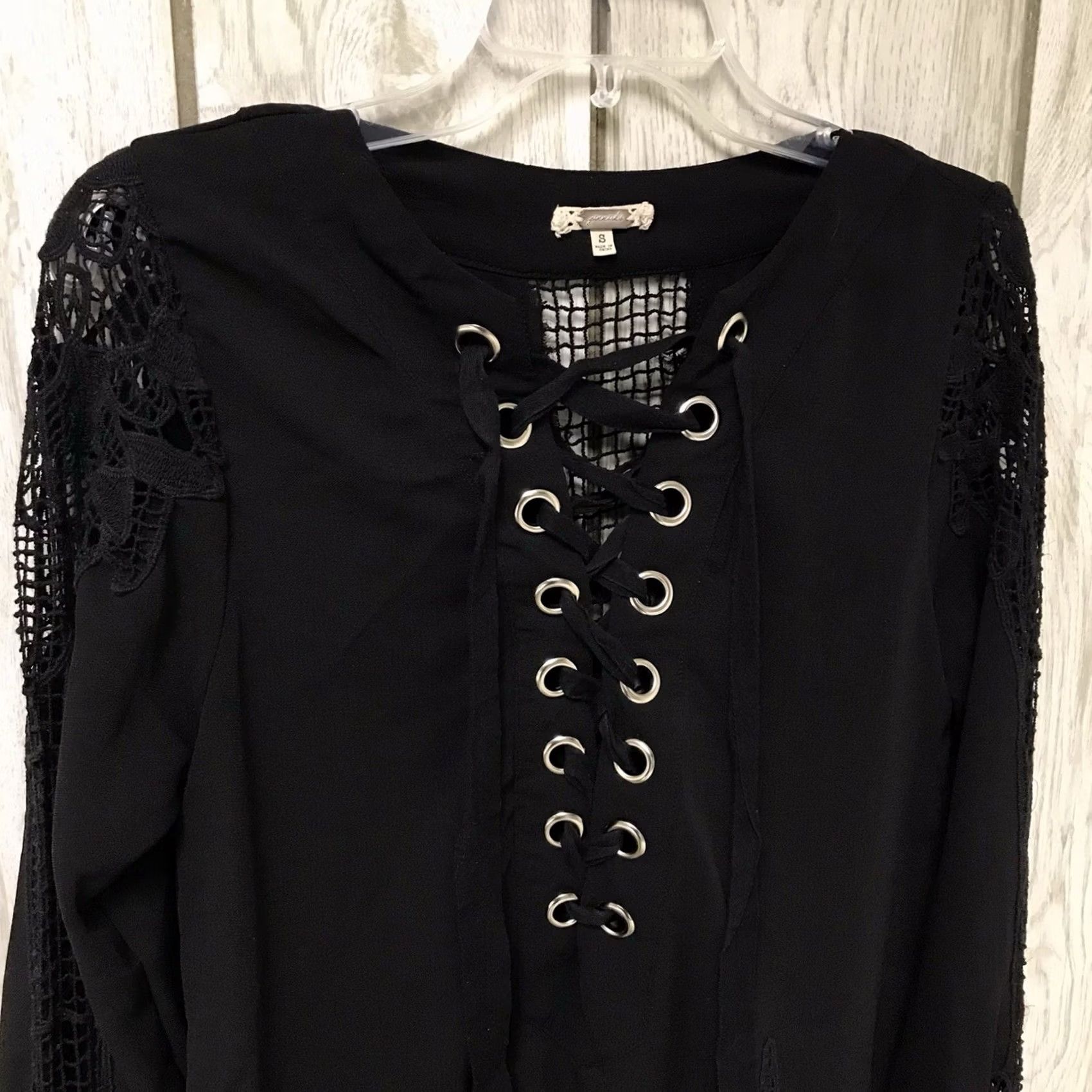 Vintage Gimmicks by BKE Buckle Women Black Gauze Crochet Lace-Up Long Sleeve Top Blouse S Size S / US 4 / IT 40 - 6 Thumbnail