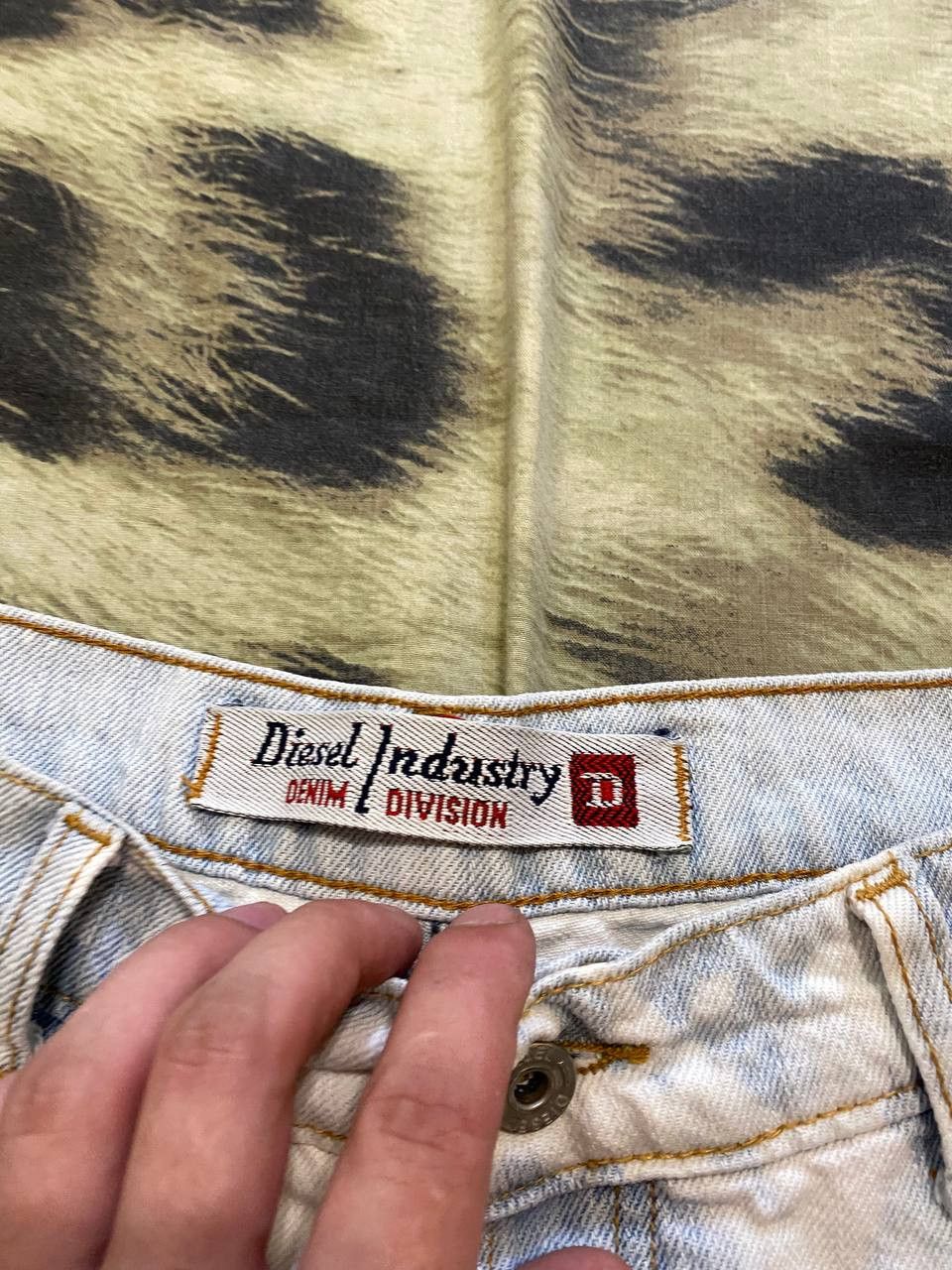 Diesel Y2K Diesel Vintage jeans shorts streetwear Size US 33 - 2 Thumbnail