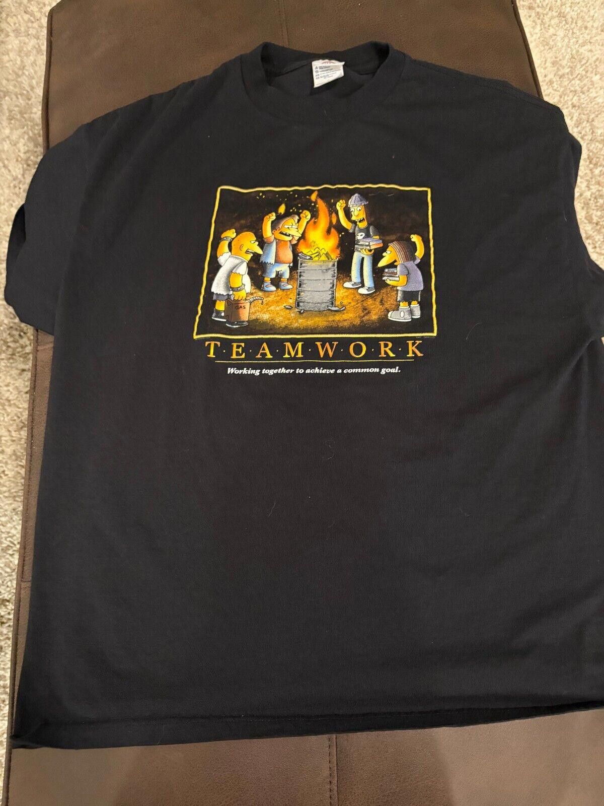 Designer NEW THE SIMPONS T SHIRT XL TEAMWORK Size ONE SIZE - 1 Thumbnail