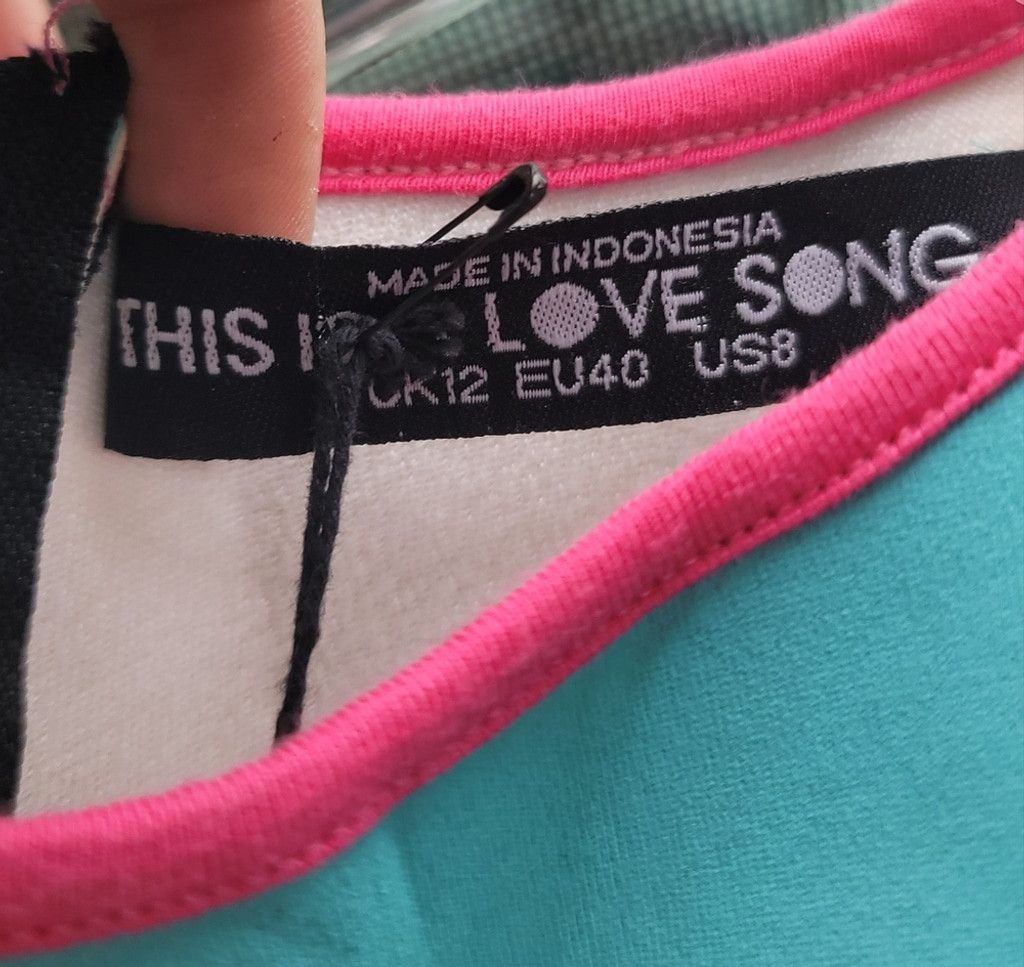 Other NWT This Is A Love Song Neoprene Pink&Blue Cutout Bikini Top Size M / US 6-8 / IT 42-44 - 7 Thumbnail