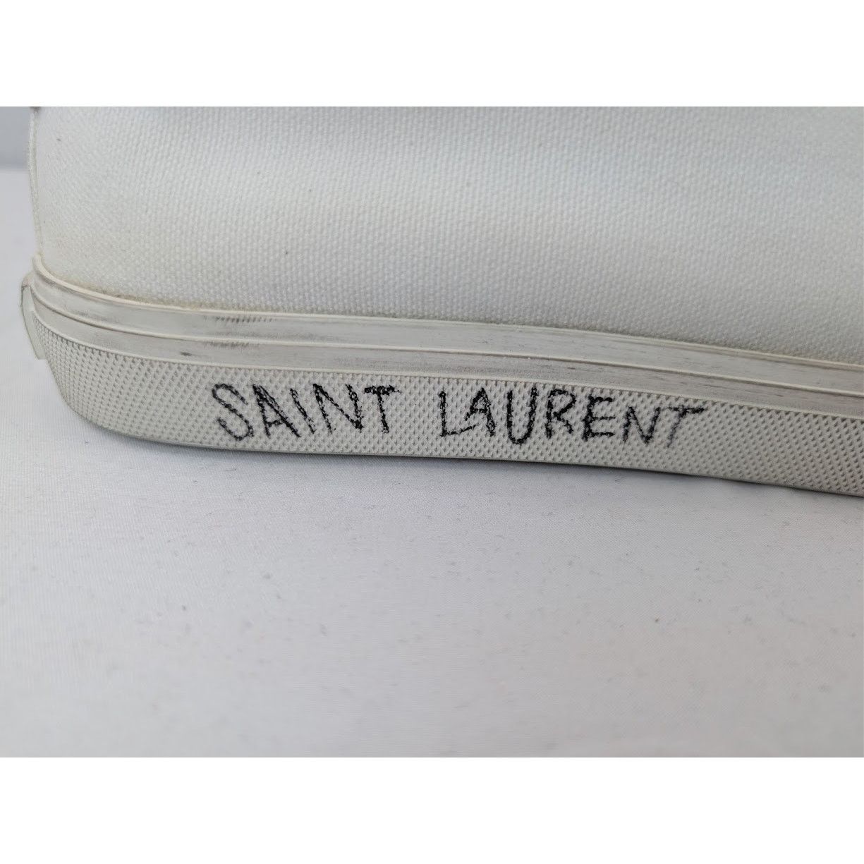 o1rshd1 Malibu Low-Top Sneakers in Blanc Optic