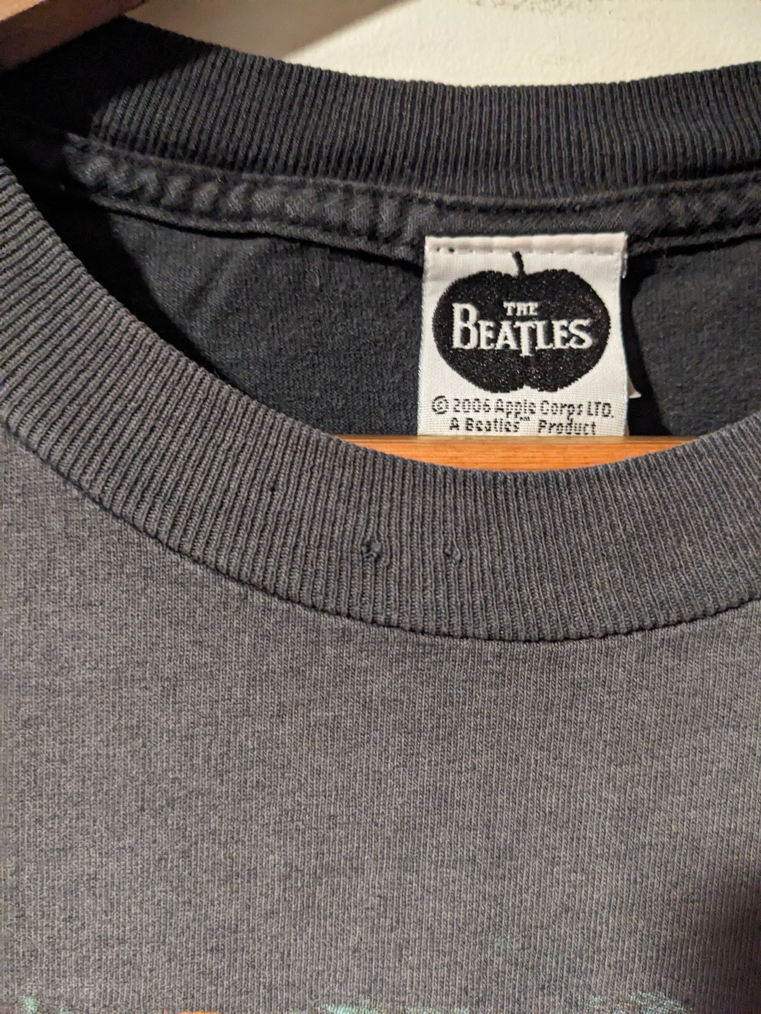 Band Tees × Vintage Vintage 2006 The Beatles Rubber Soul Album X-Large T-Shirt Size US XL / EU 56 / 4 - 5 Thumbnail