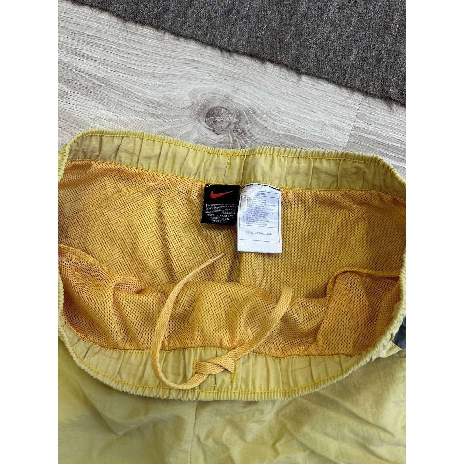 Nike Nike Athletic Big Logo 90s Shorts 4235AC Size US 32 / EU 48 - 4 Thumbnail