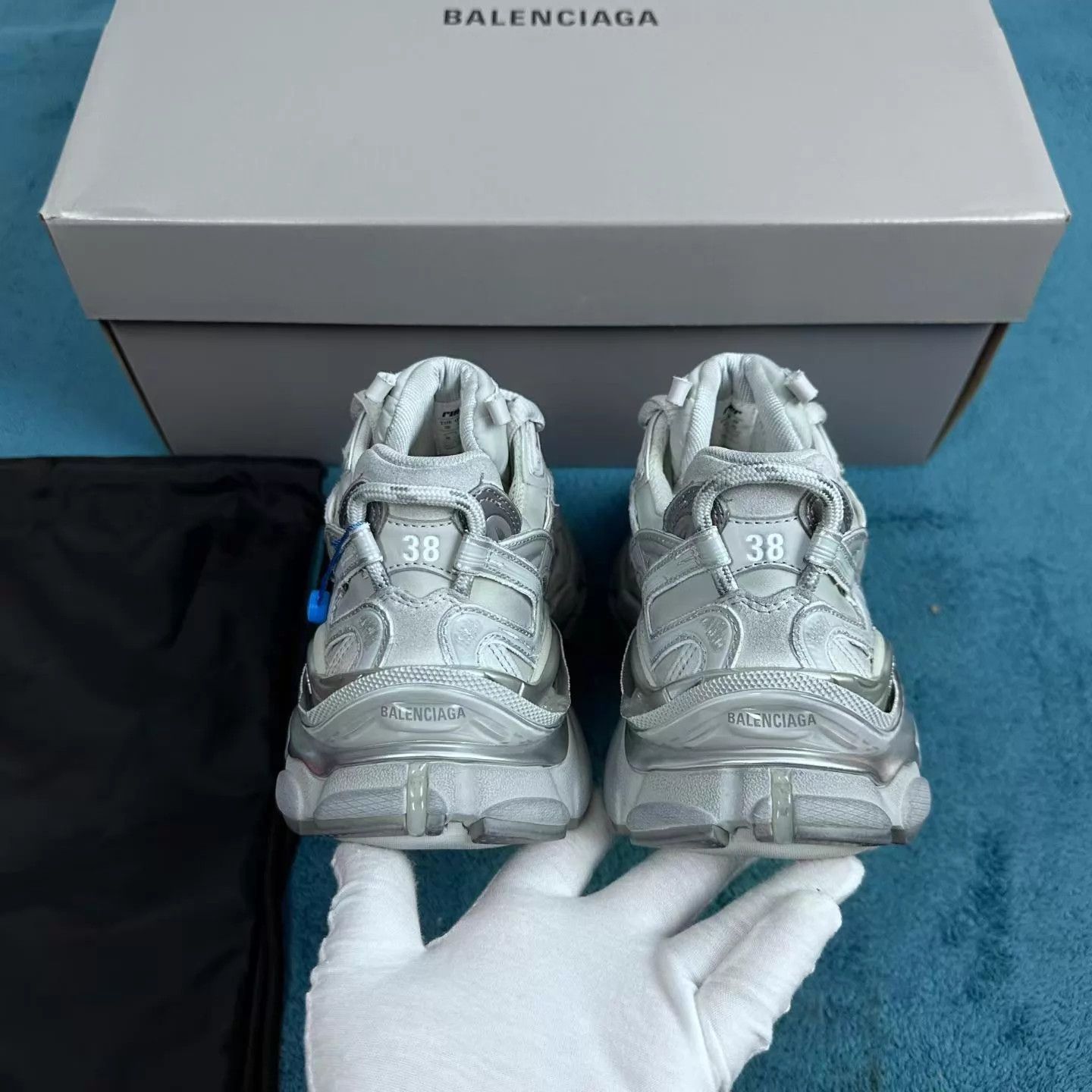 Balenciaga Balenciaga Runner 2.0 Logo Distressed Gray Silver EU38 Size US 7.5 / IT 37.5 - 4 Thumbnail