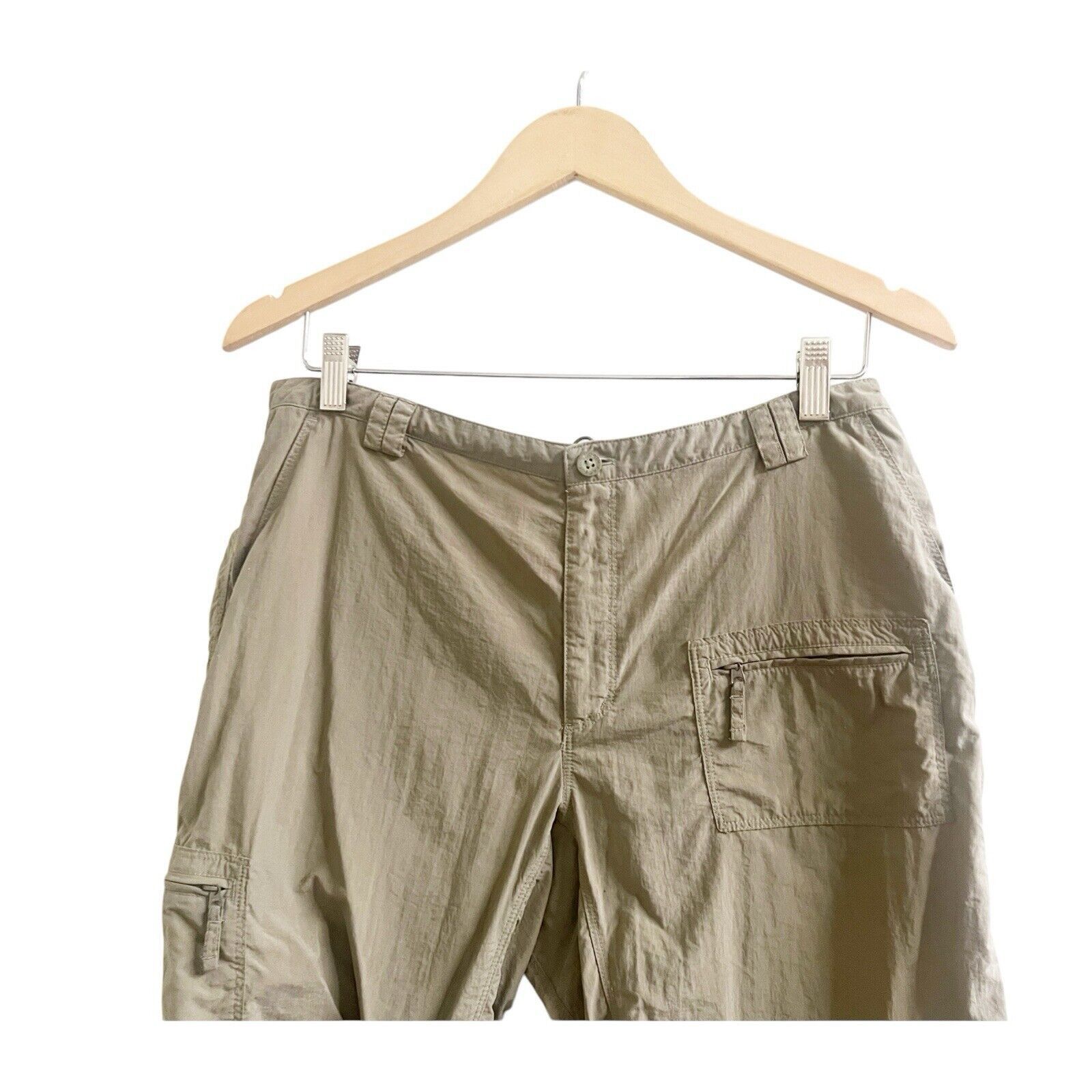 The North Face The North Face Cropped Nylon Pants Khaki Beige Size 12 Size 34" / US 12 / IT 48 - 3 Thumbnail