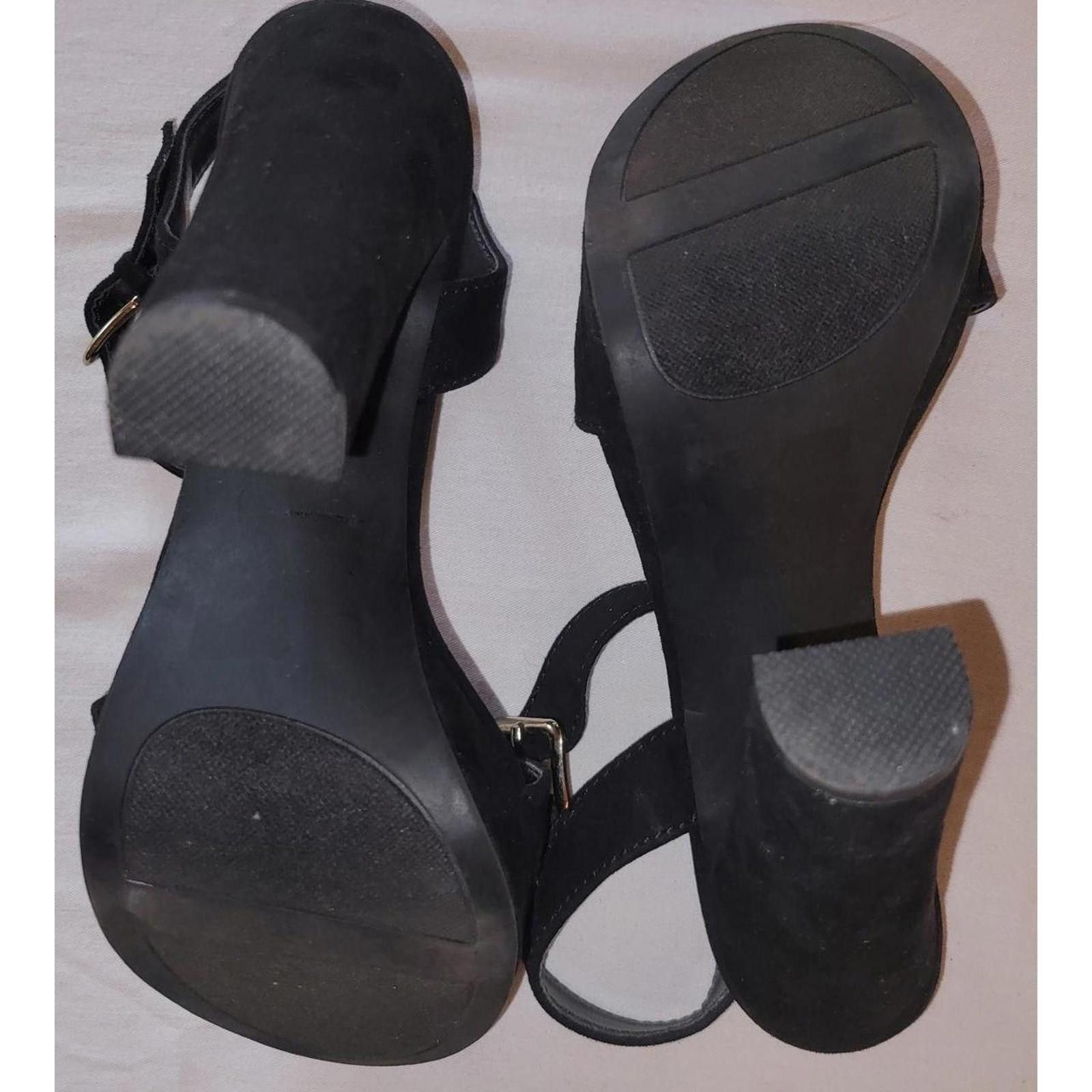Designer Lauren Conrad black suede size 7m chunky sandal heels Size US 7 / IT 37 - 6 Thumbnail