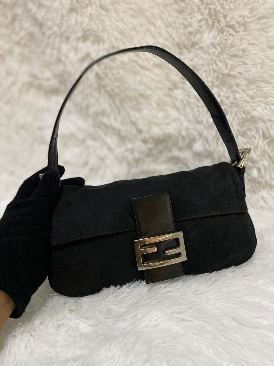 Fendi Authentic vintage FENDI Banquet bag Size ONE SIZE - 2 Thumbnail