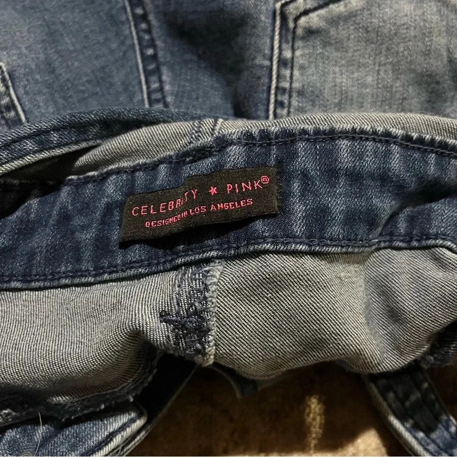 Pink Celebrity PINK Juniors Large Denim Overall Shorts Cut Off Size 28" / US 6 / IT 42 - 6 Thumbnail