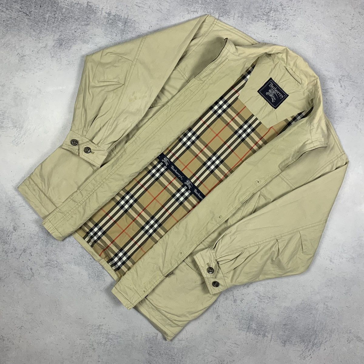 Burberry Vintage Burberrys Nova Check Buttons Ladies Jacket Beige 90s Size M / US 6-8 / IT 42-44 - 1 Thumbnail