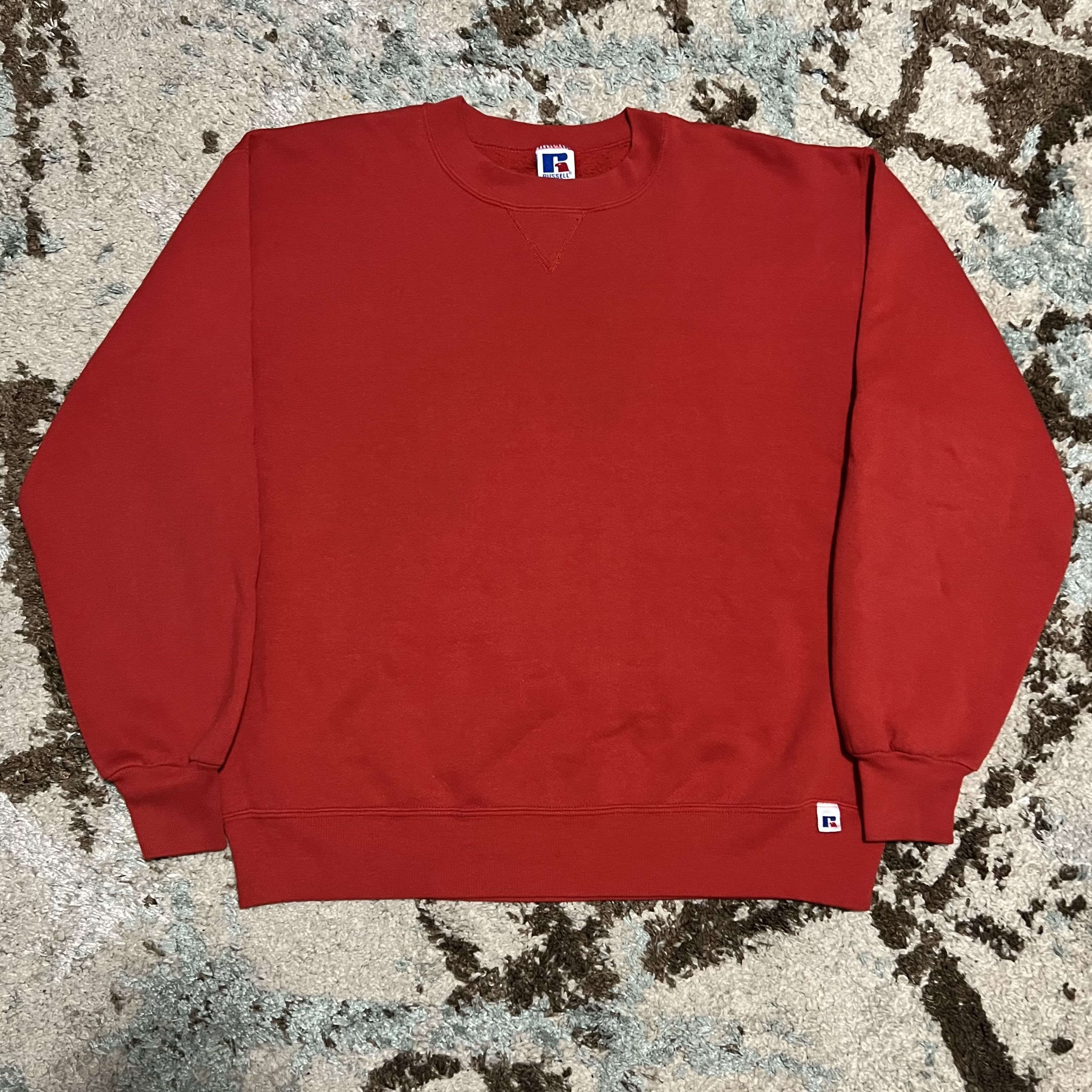 Russell Athletic × Vintage Vintage Russell Athletic Red Sweatshirt Size L Made in USA Size US L / EU 52-54 / 3 - 1 Thumbnail