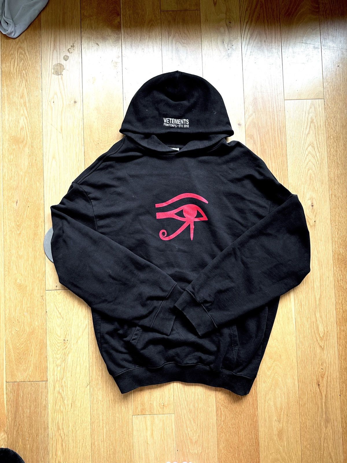 Eye of horus hoodie online