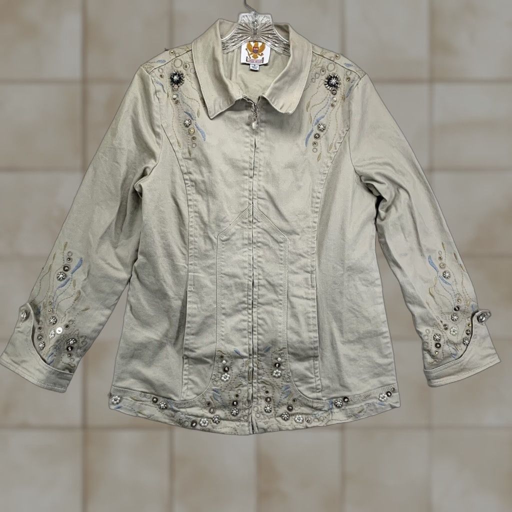 Vintage VINTAGE Ameri Mode Women's Jean Jacket Casual Western Style Full Zip Rhinestones Pockets Size S Beige Denim Size 28" / US 6 / IT 42 - 1 Thumbnail