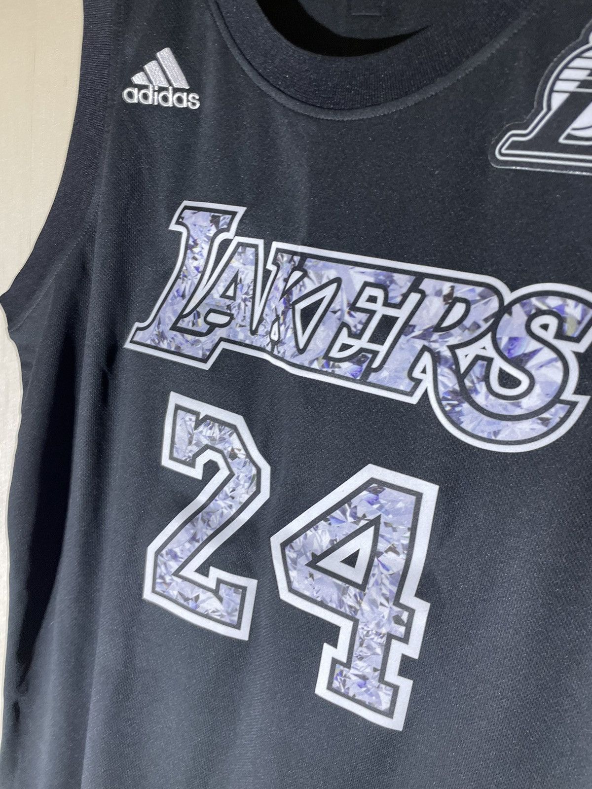 Adidas × NBA Adidas Lakers NBA #24 Kobe Bryant Diamond jersey Size US M / EU 48-50 / 2 - 14 Thumbnail