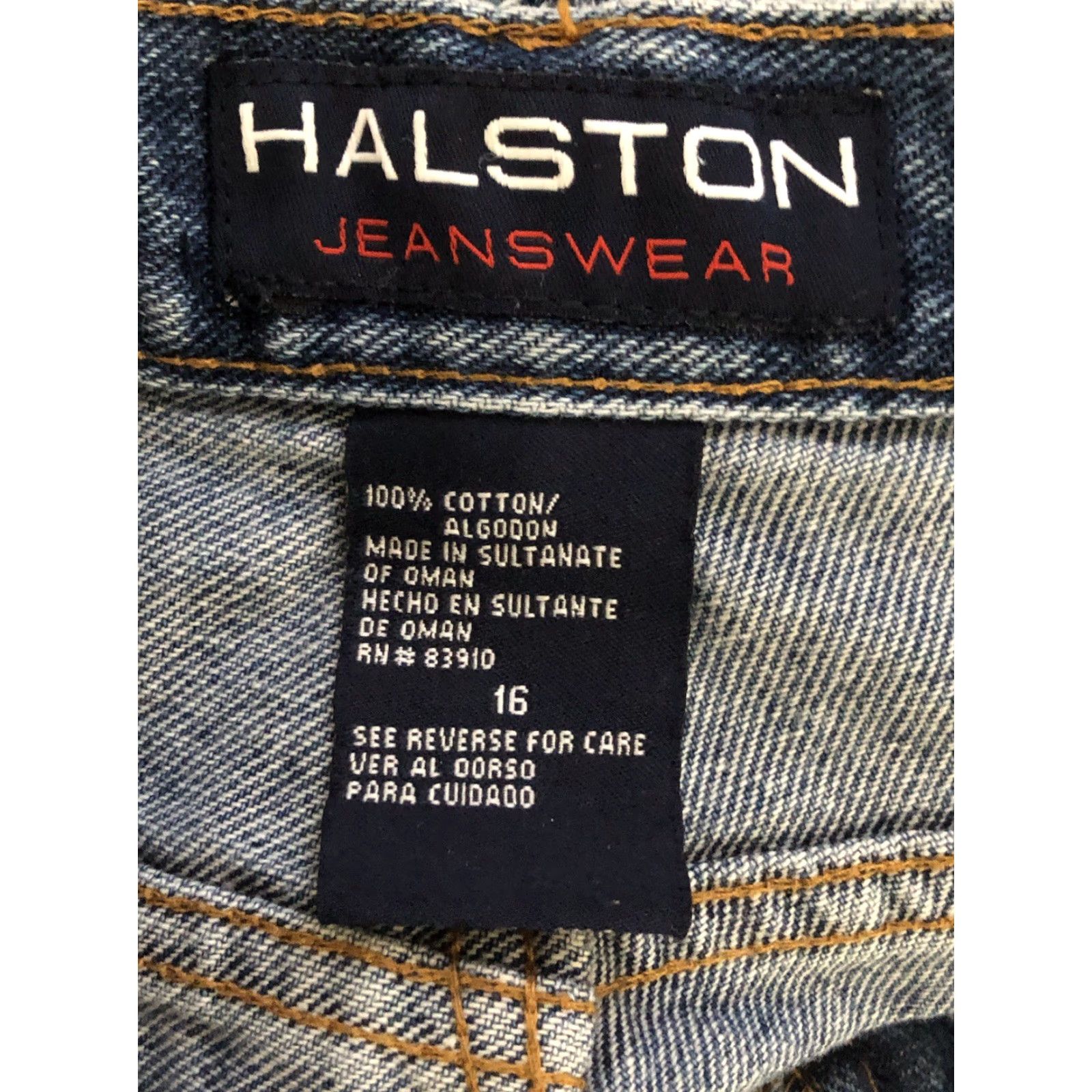 Halston VINTAGE Halston Denim Shorts 33" Waist High Rise 90s Bohemian Grunge Hippie Retro Rock Women 16 Denim Shorts Size 38" / US 16 / IT 52 - 4 Thumbnail