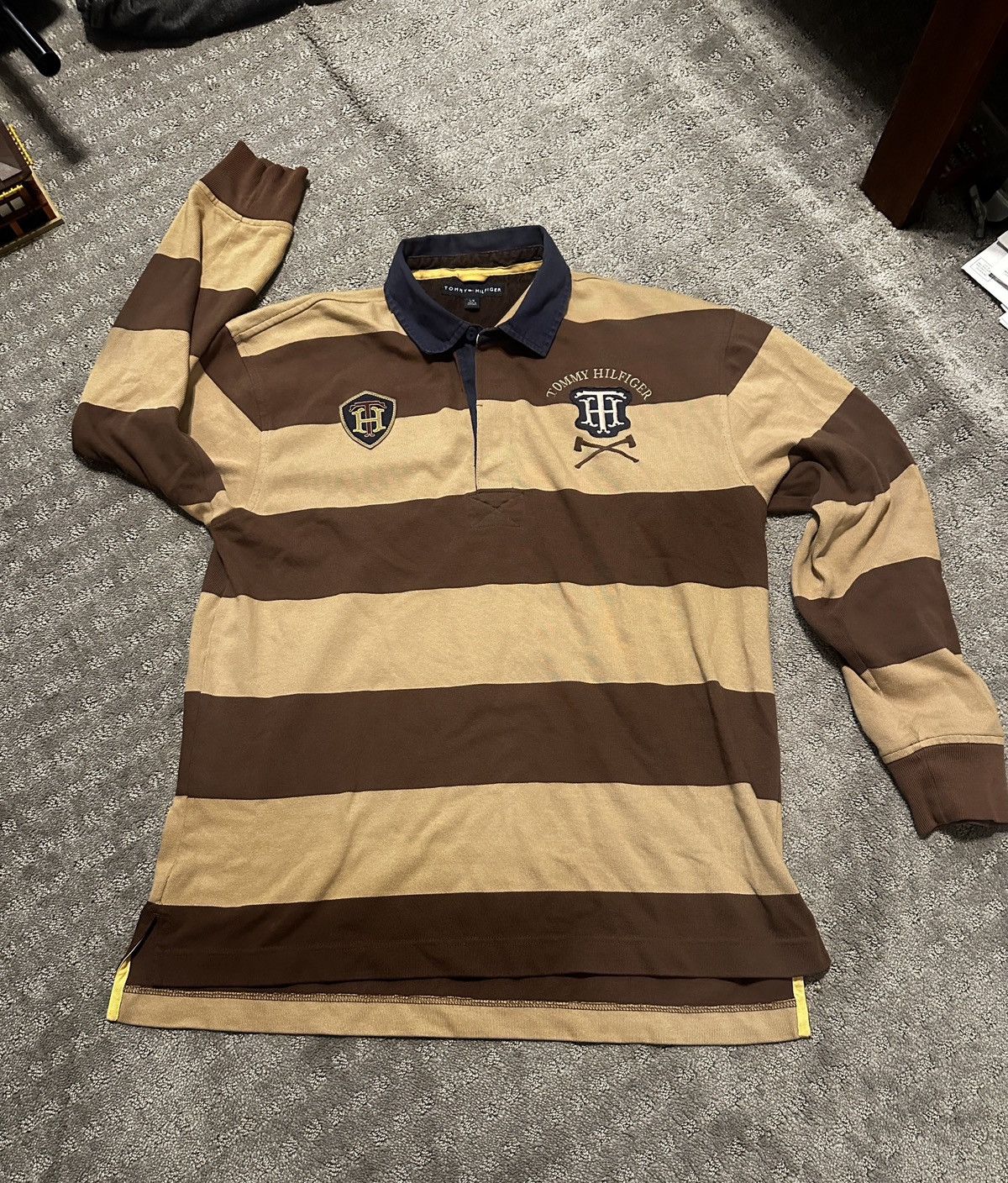 Tommy Hilfiger × Vintage Vintage Tommy Hilfiger Rugby Shirt Size US L / EU 52-54 / 3 - 1 Thumbnail