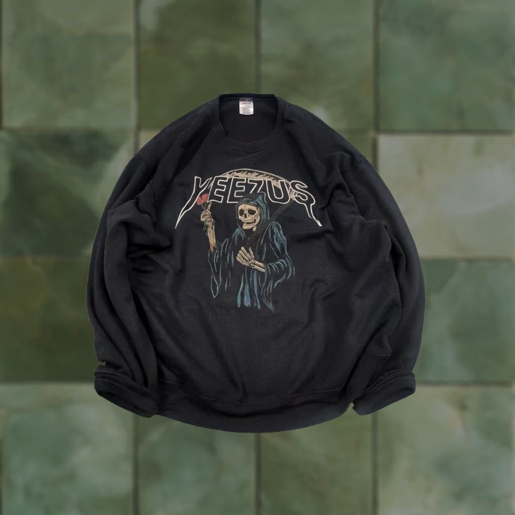 Vintage VINTAGE Yeezus Logo Sweatshirt - Nike? Size US XL / EU 56 / 4 - 1 Thumbnail