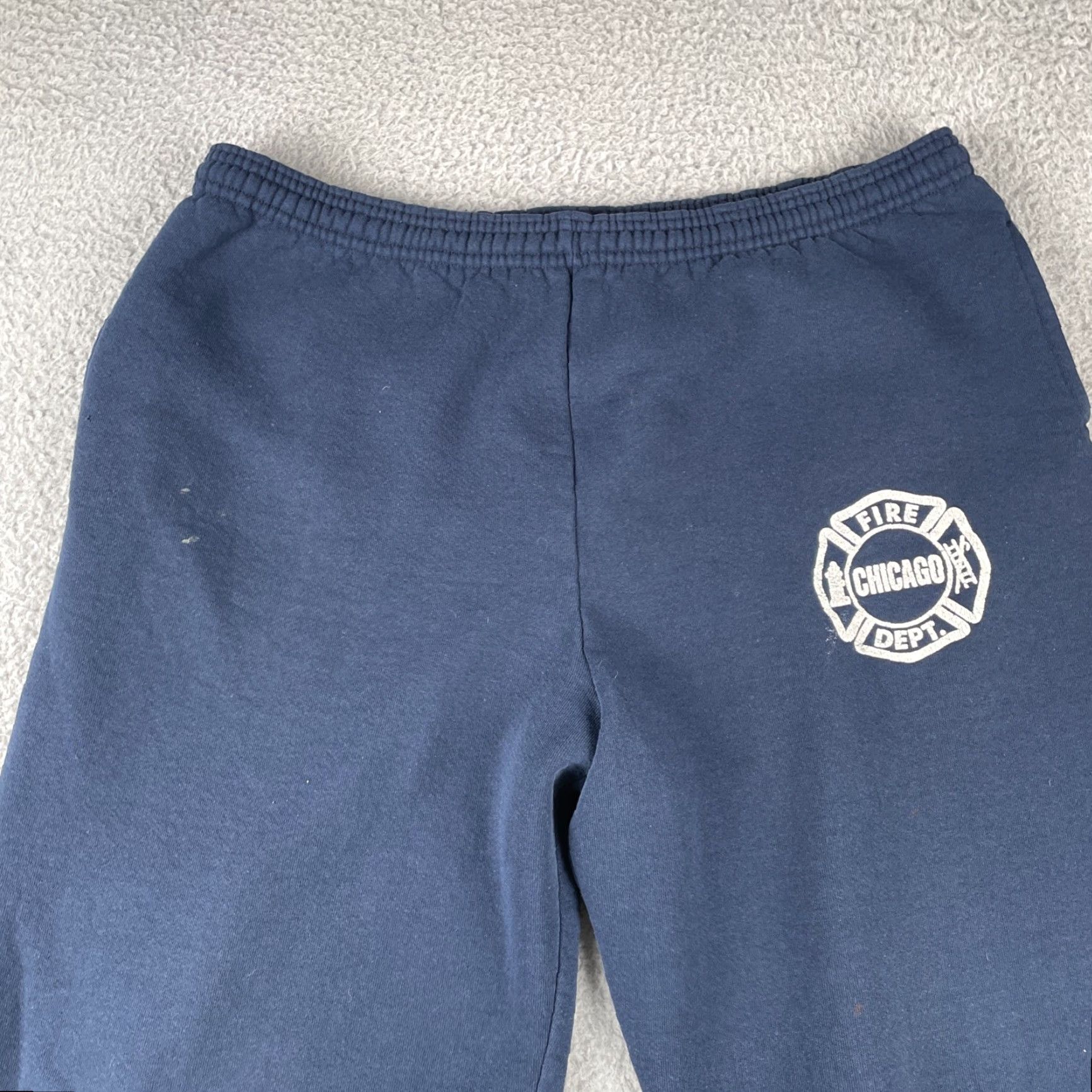 Jerzees VINTAGE Jerzees Mens XL Chicago Fire Department Navy Blue Super Sweats Sweatpants Sweatpants Fire Department Fire Dept Mens XL Navy Blue Vintage Size US 36 / EU 52 - 2 Thumbnail