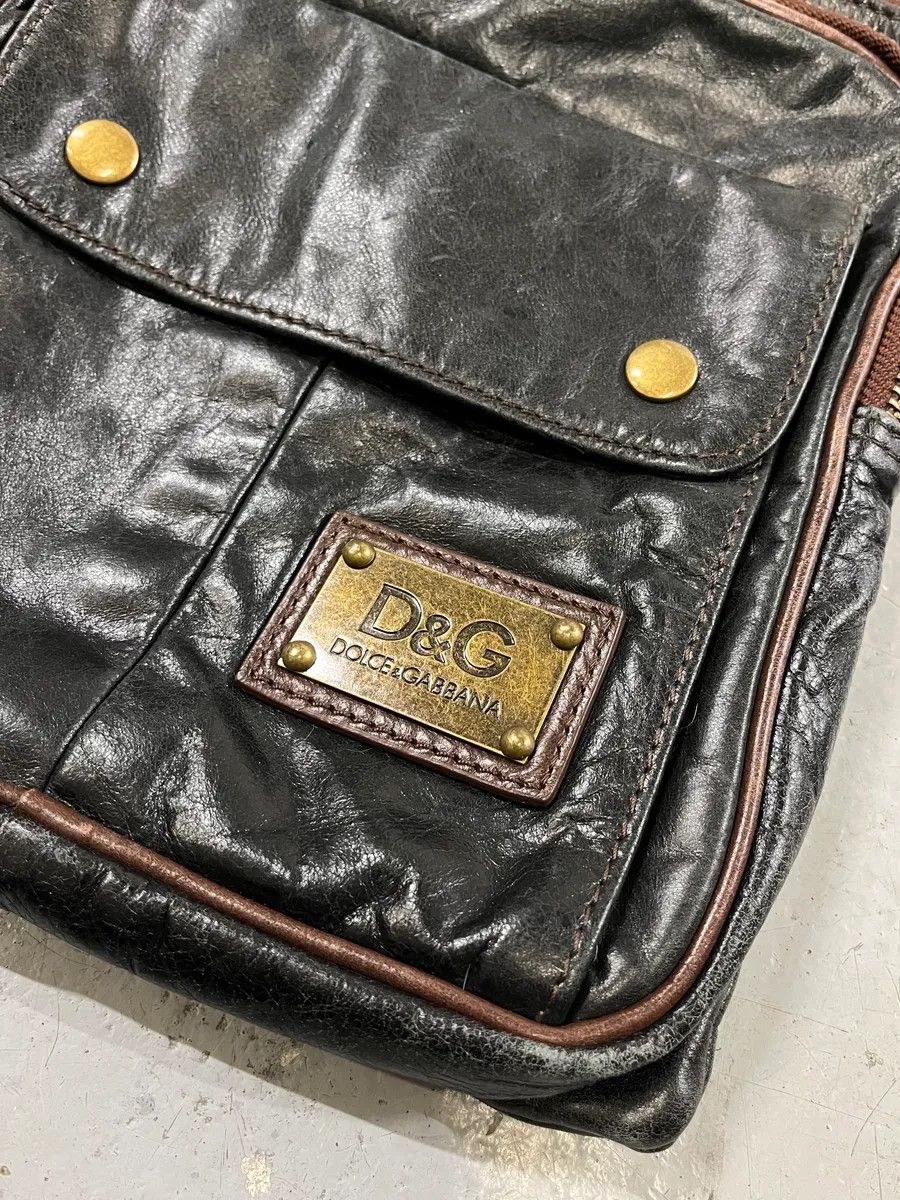 Dolce & Gabbana 2000s Dolce & Gabbana Cargo Black Leather Shoulder Bag Size ONE SIZE - 6 Thumbnail