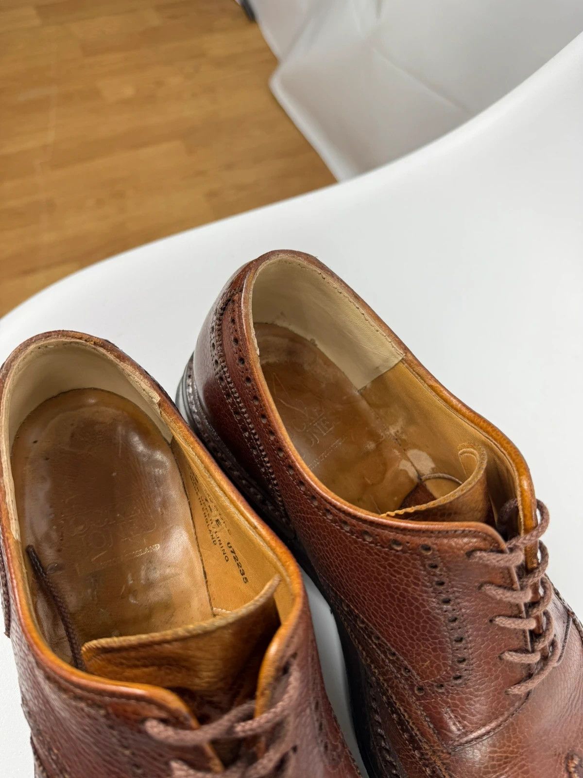Crockett & Jones Crockett & Jones Brogues Genuine Leather size 7.5 Size US 8.5 / EU 41-42 - 8 Thumbnail