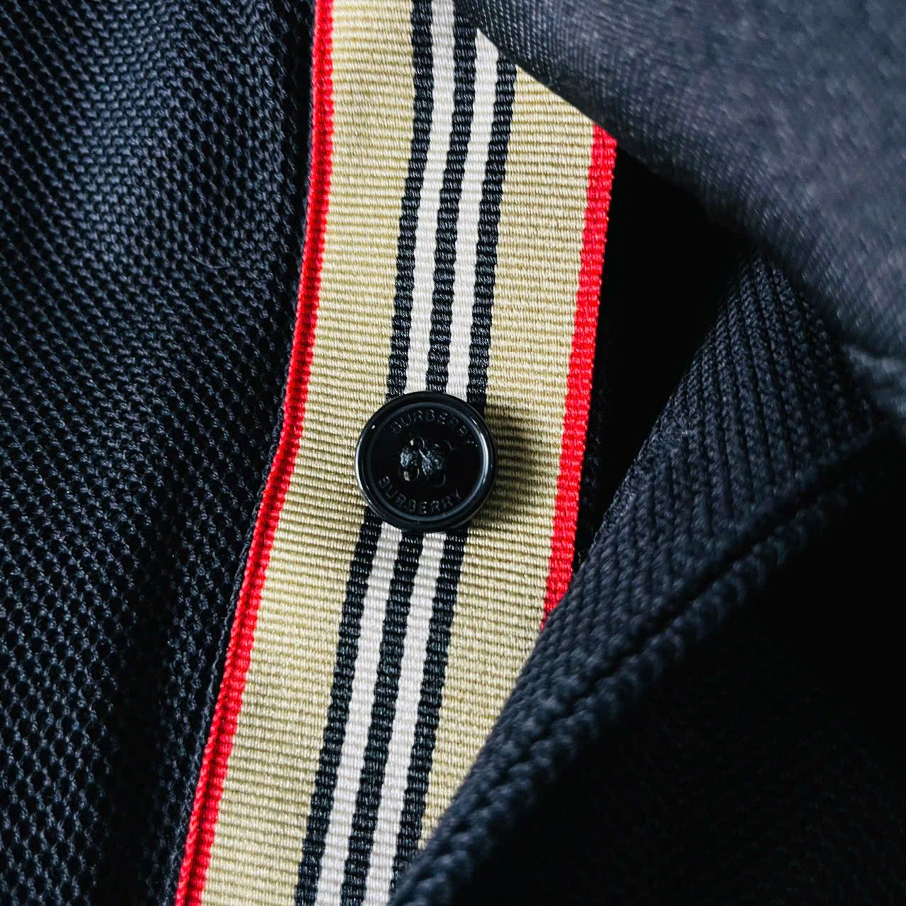 Burberry BURBERRY POLO Size US S / EU 44-46 / 1 - 7 Thumbnail