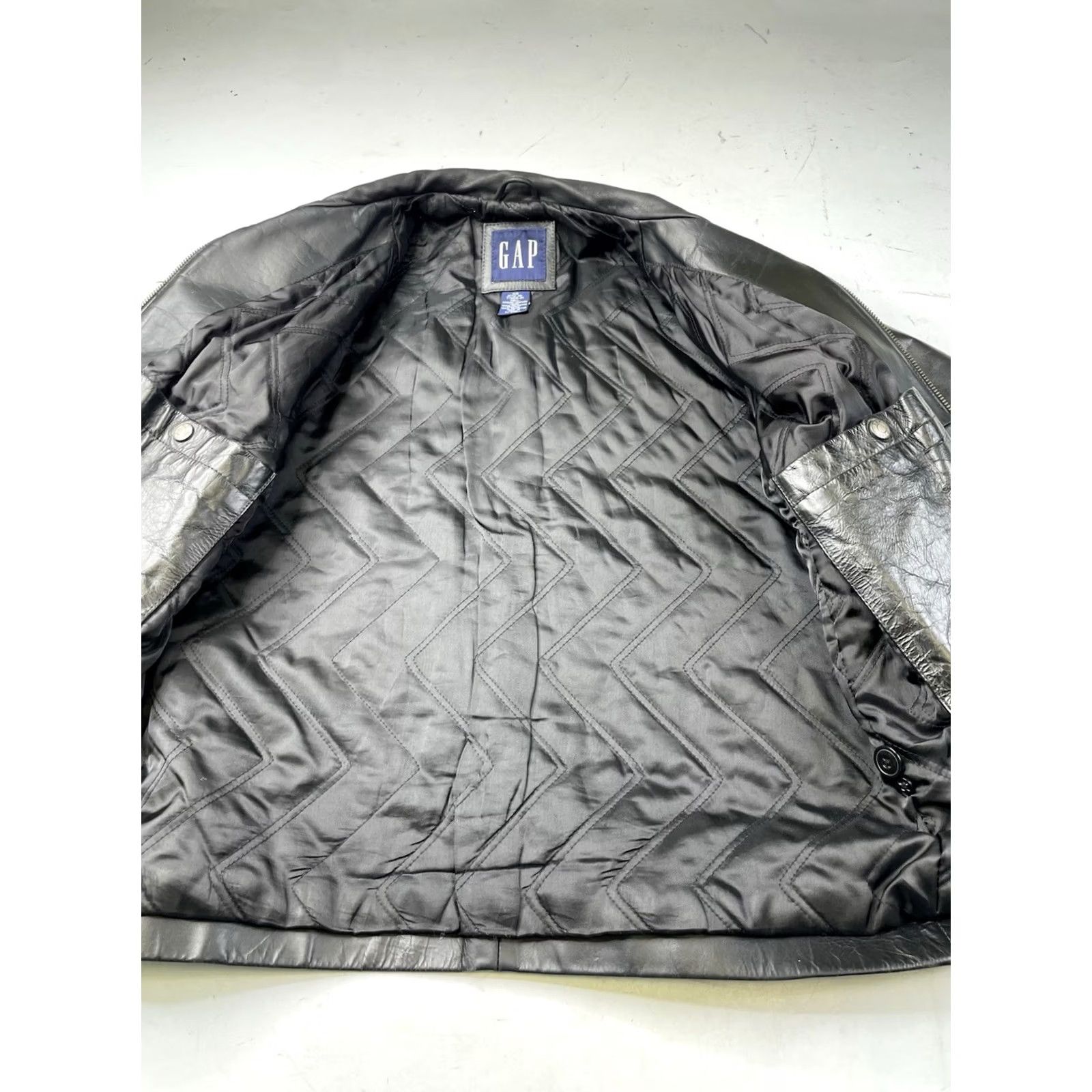 Gap VINTAGE Gap Men's Leather Jacket Black Full Zip 90s XS Regular Zippered Quilted Liner Size US XS / EU 42 / 0 - 3 Thumbnail