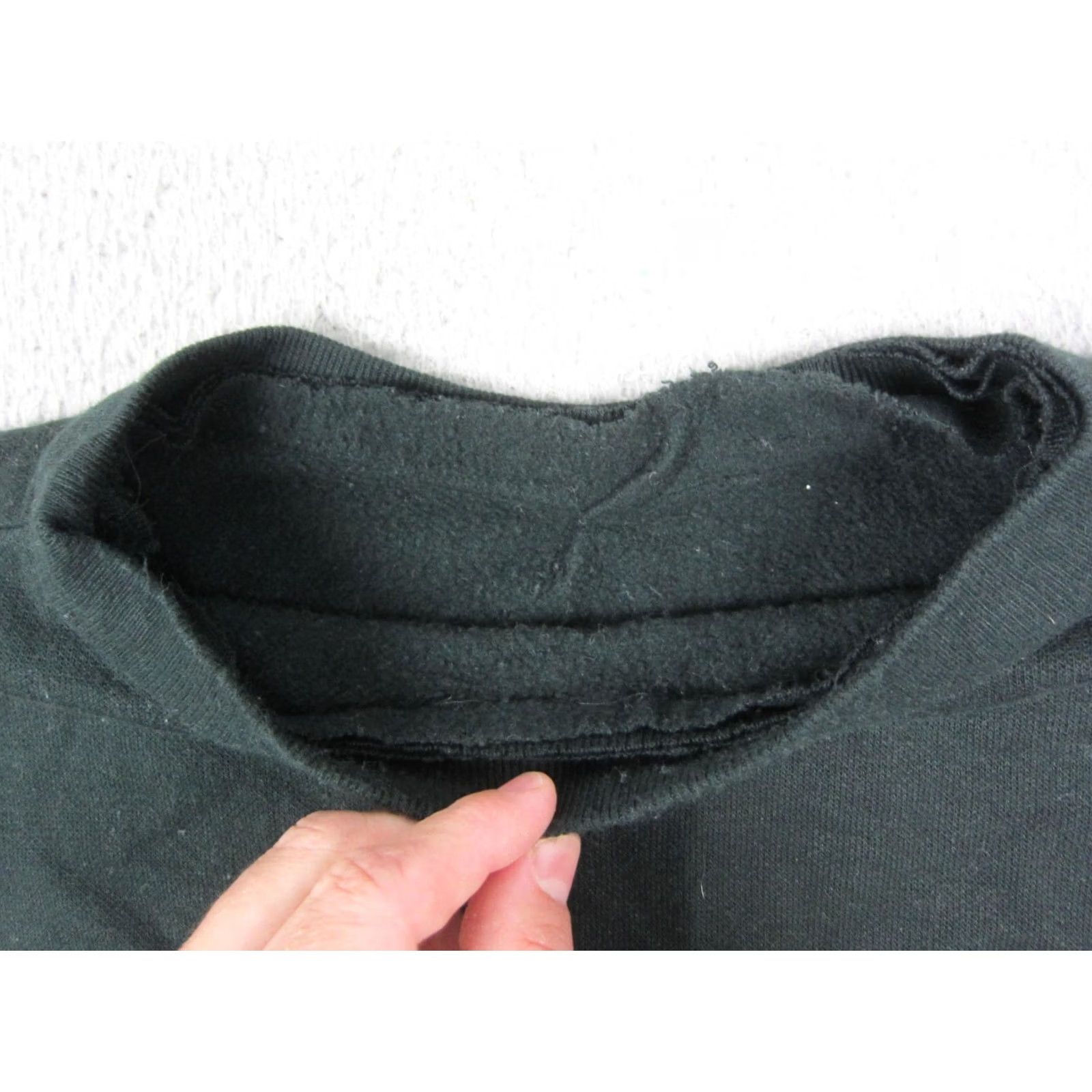 Ford VINTAGE Mustang Sweatshirt Mens Large Black White Cropped Striped Ford Car 80s Size US L / EU 52-54 / 3 - 6 Thumbnail