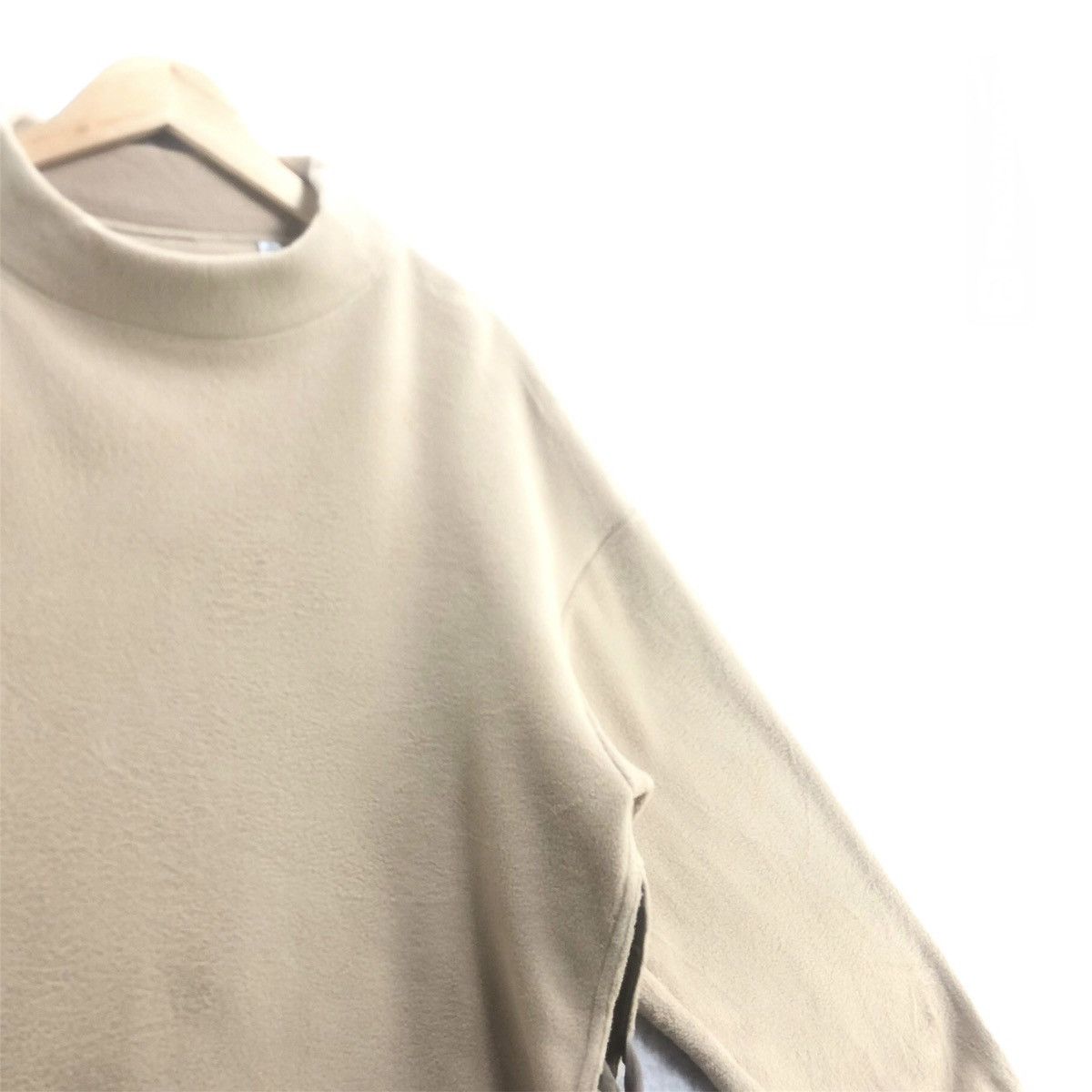 Japanese Brand × White Mountaineering white mountaineering x uiqlo Size US XL / EU 56 / 4 - 2 Thumbnail