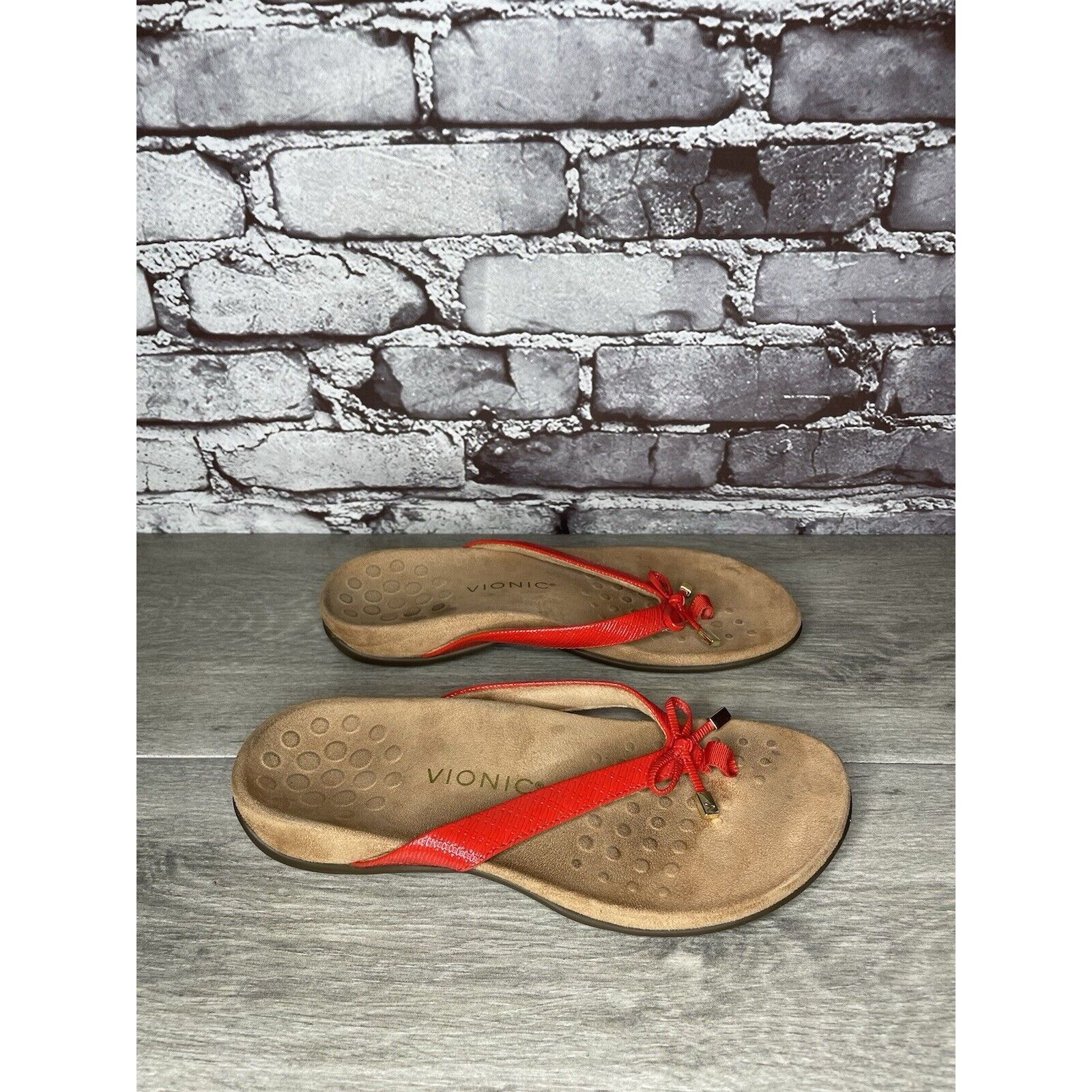 Other Vionic Bella 2 Red Synthetic Bow Casual Thong Sandals Women’ Size US 8.5 / IT 38.5 - 3 Thumbnail